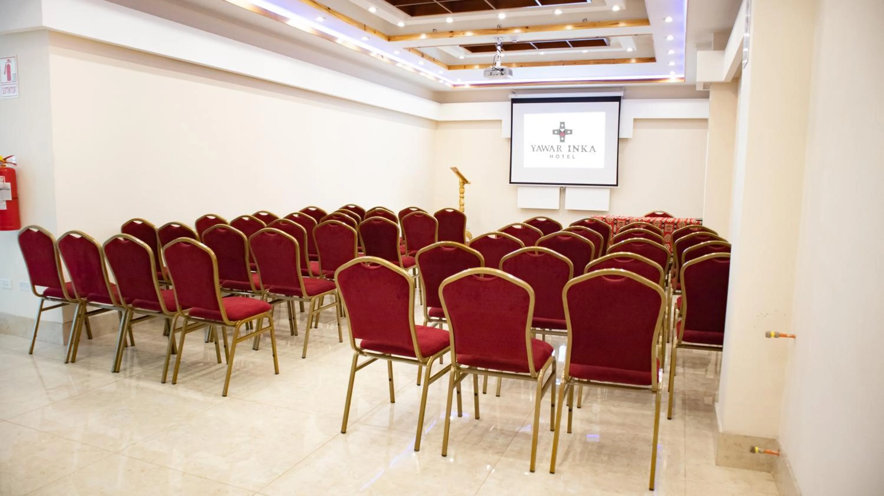 Business facilities in Yawar Inka Hotel