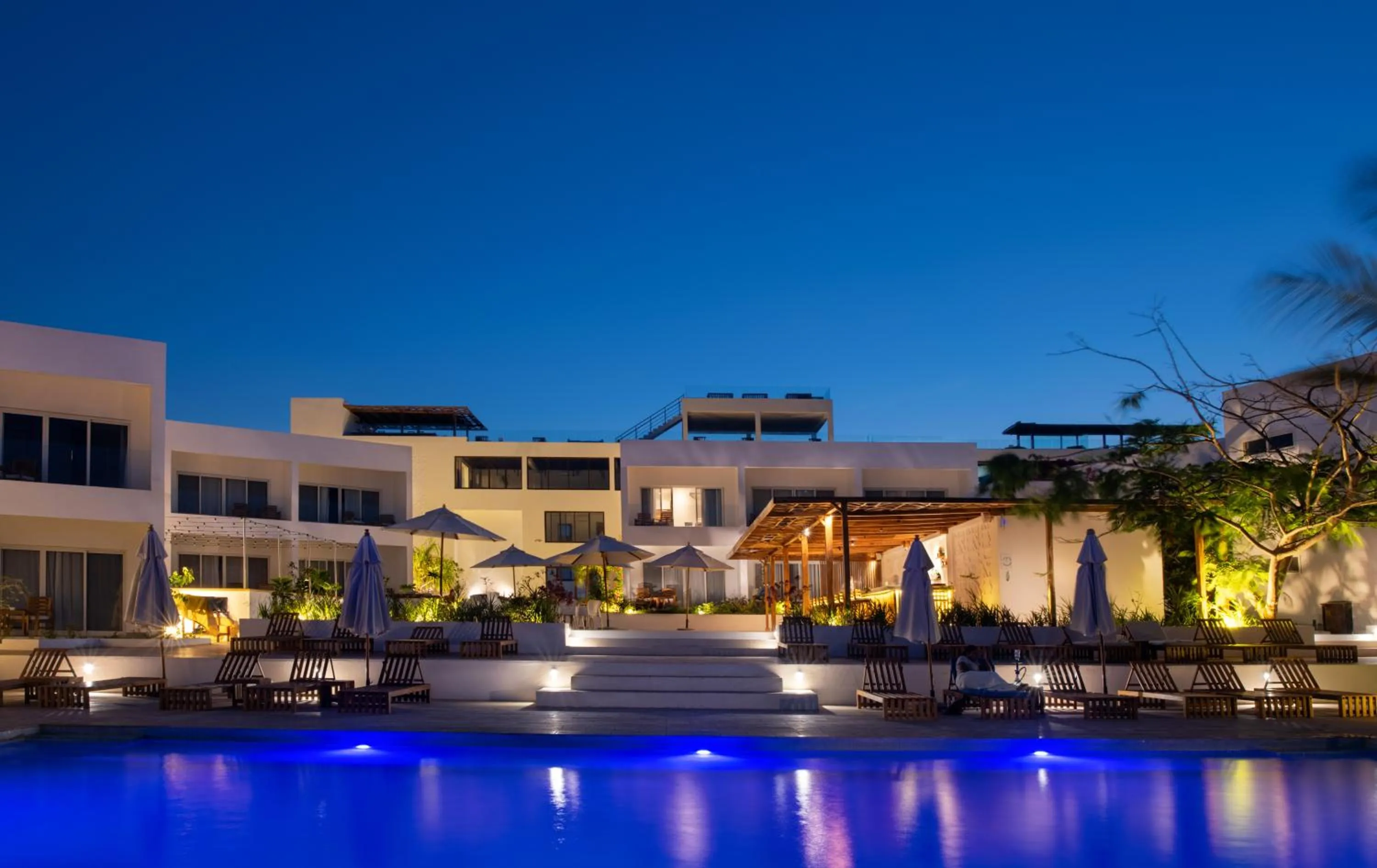 Property building in Nungwi Dreams by Mantis