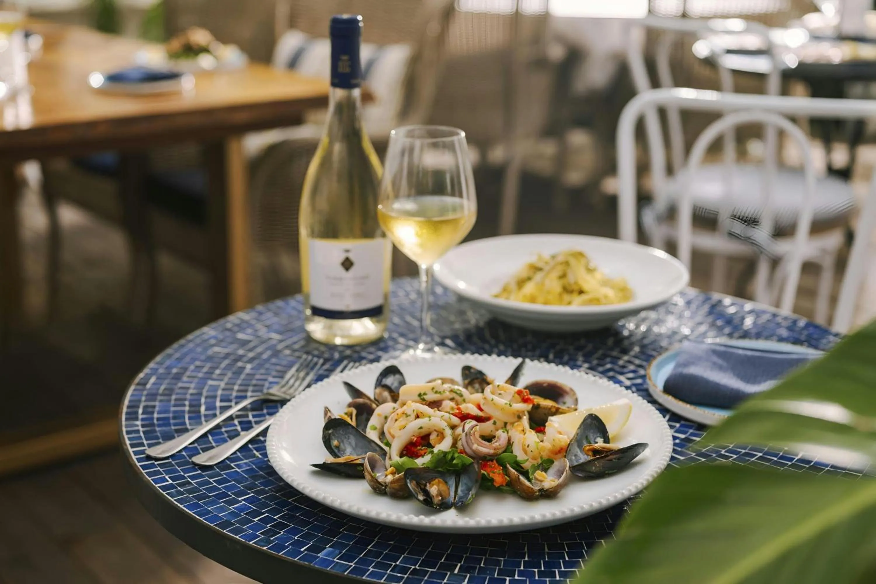 Restaurant/places to eat in Beverly Terrace Hotel Beverly Hills, Sonder by Marriott Bonvoy