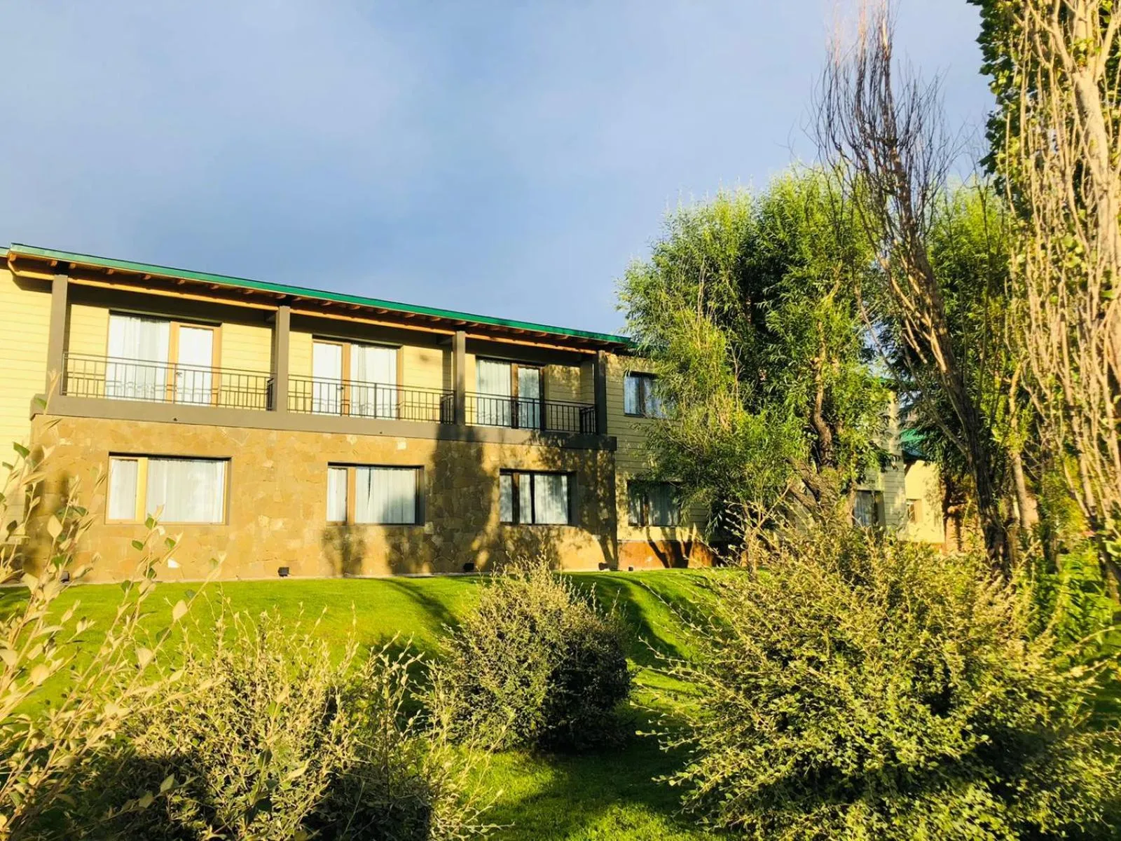 Garden view in Konke Calafate Hotel