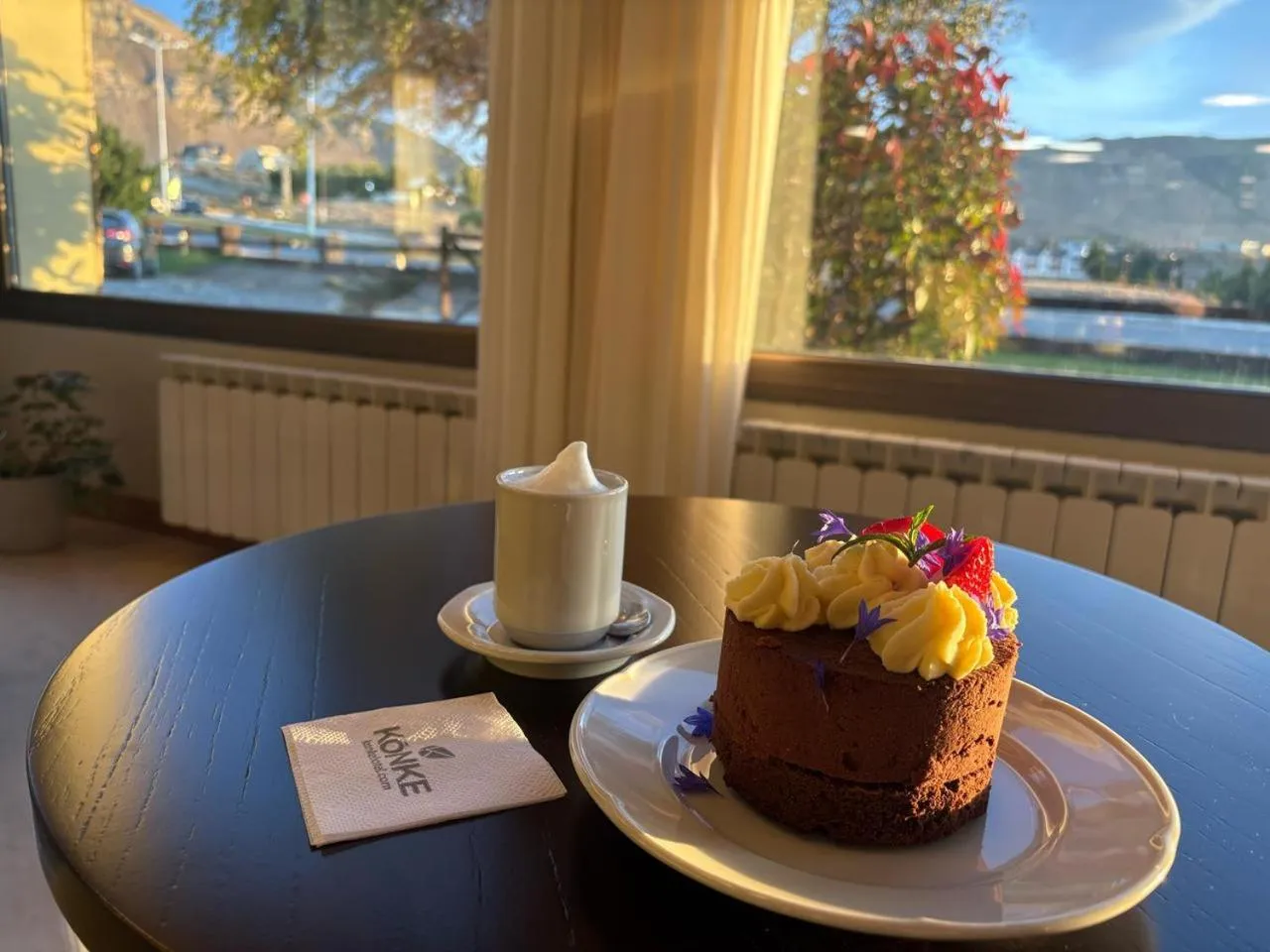 Food and drinks in Konke Calafate Hotel