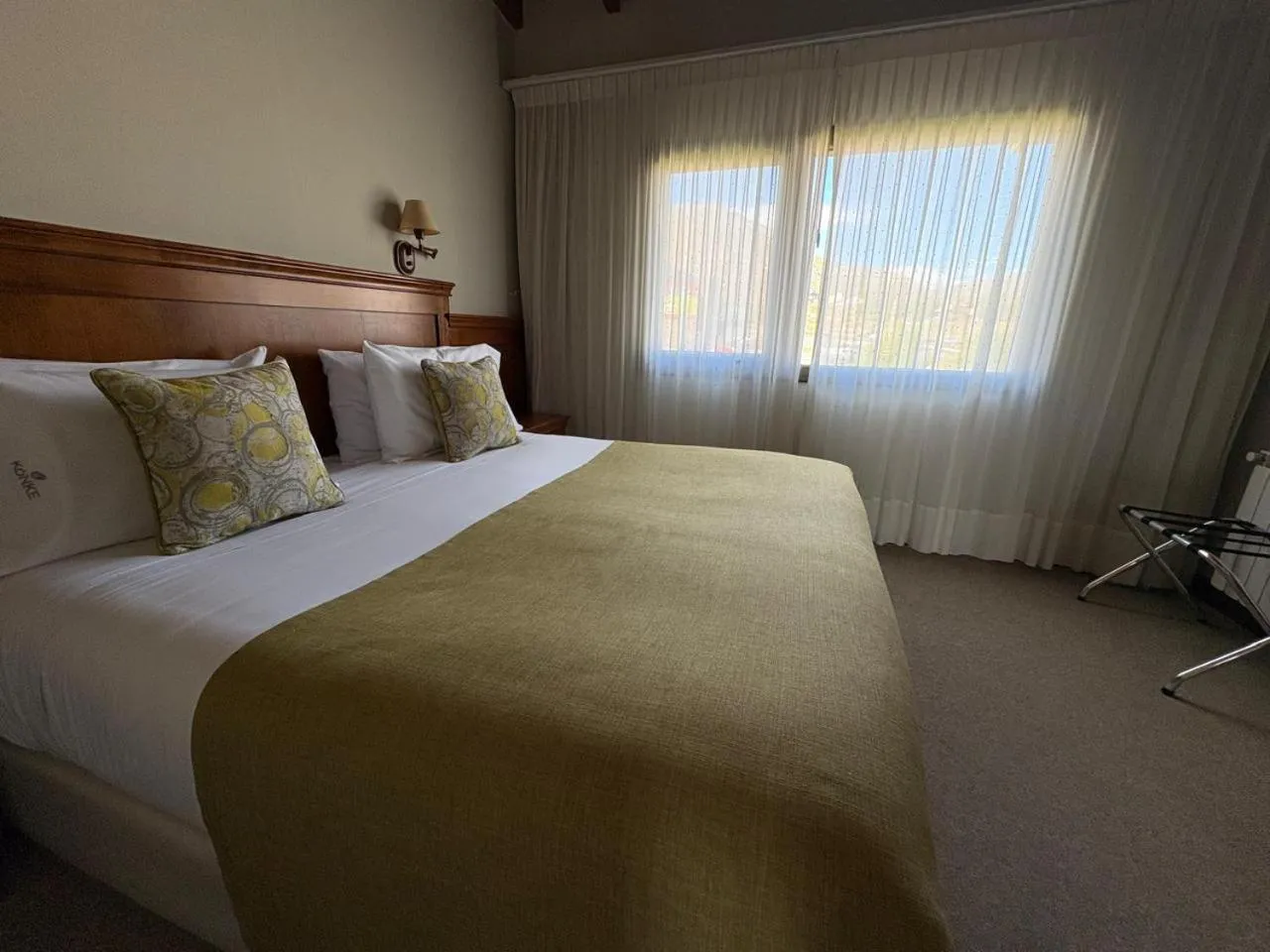 Bedroom, Bed in Konke Calafate Hotel