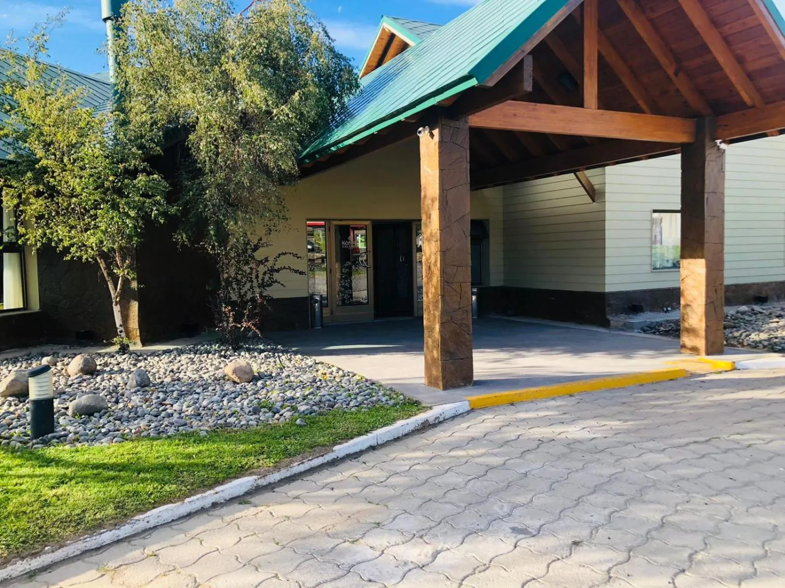 Facade/entrance in Konke Calafate Hotel