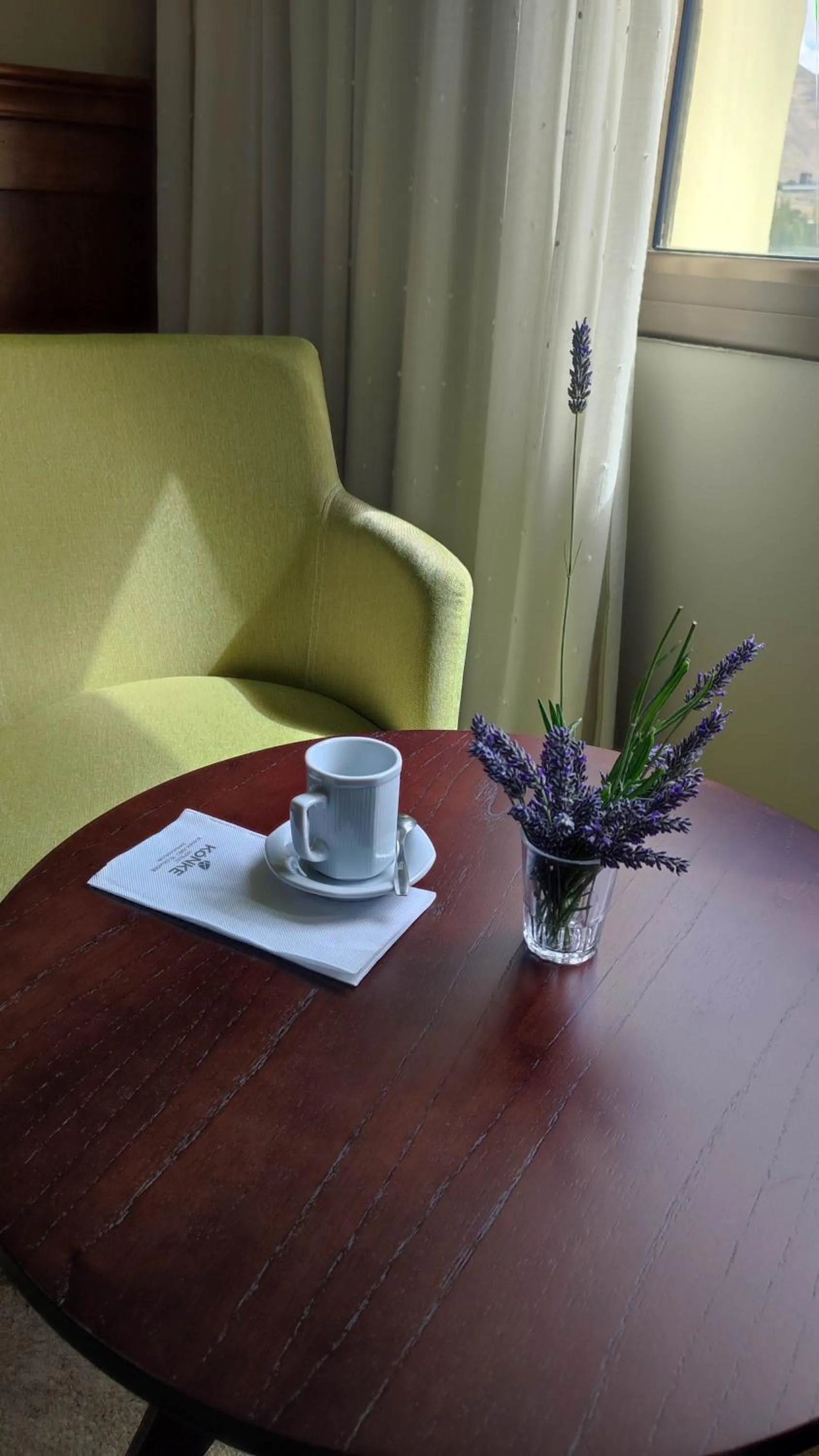 Seating area in Konke Calafate Hotel