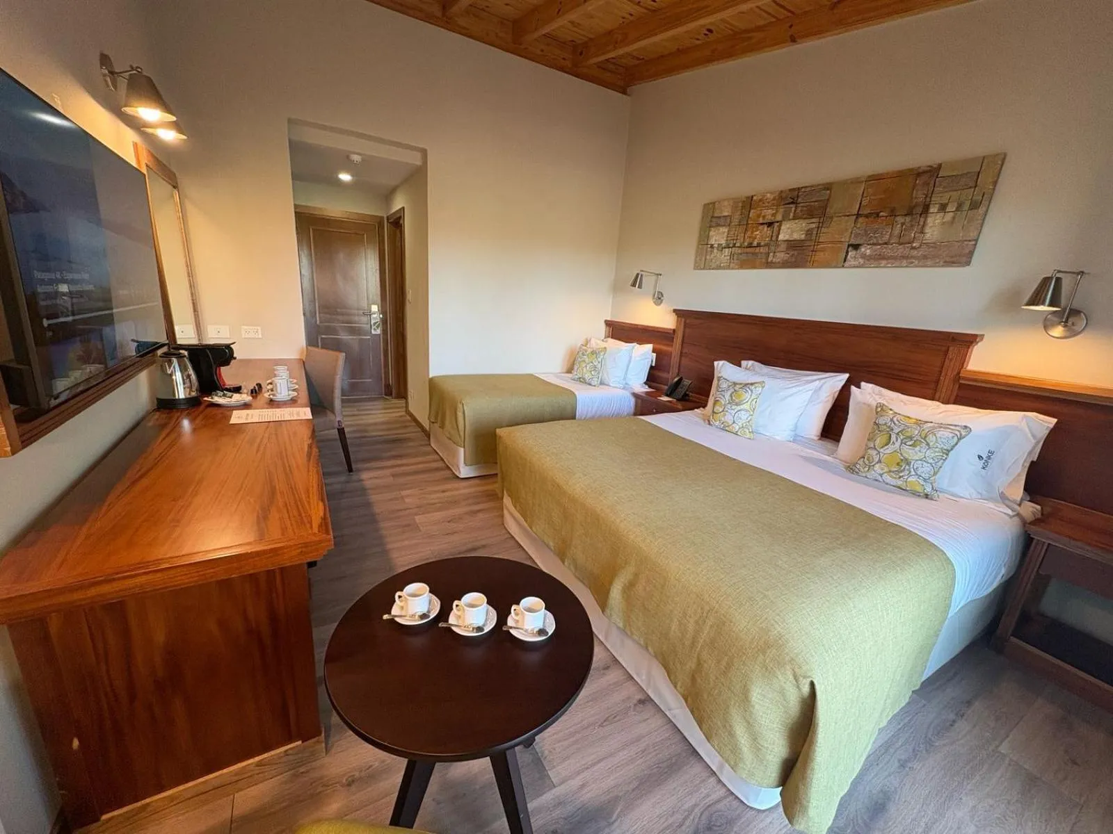 Bedroom, Bed in Konke Calafate Hotel