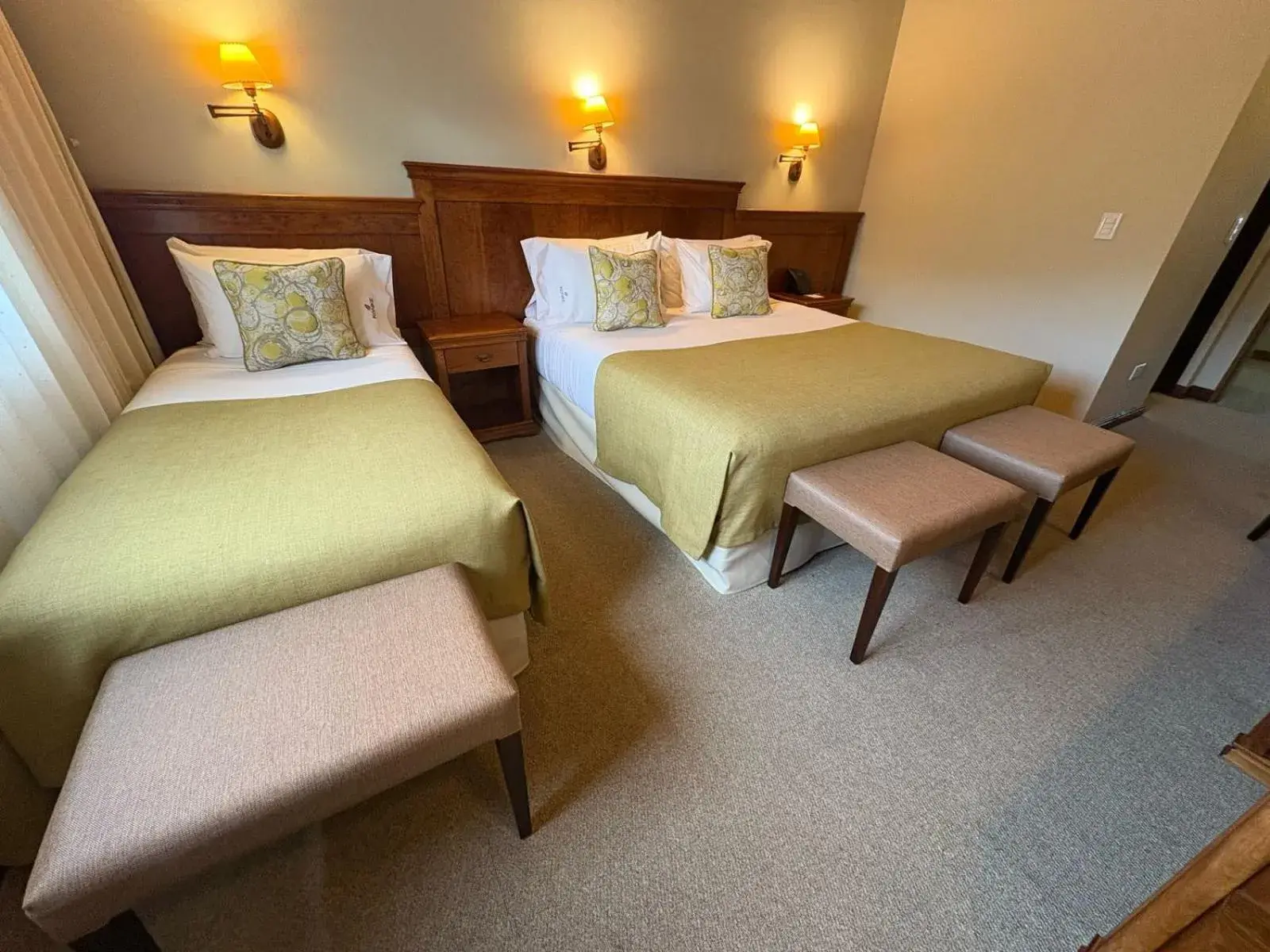 Triple Room in Konke Calafate Hotel Triple Room in Konke Calafate Hotel