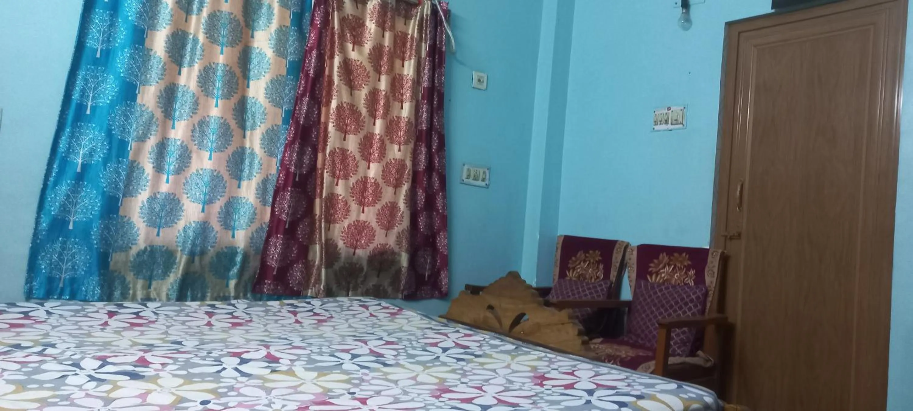 Bed in Kiran Guest House