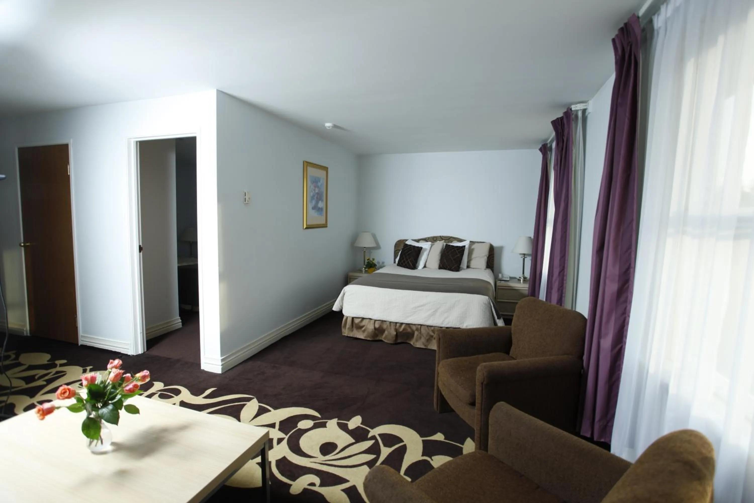 Photo of the whole room, Bed in Airport Hotel Mara