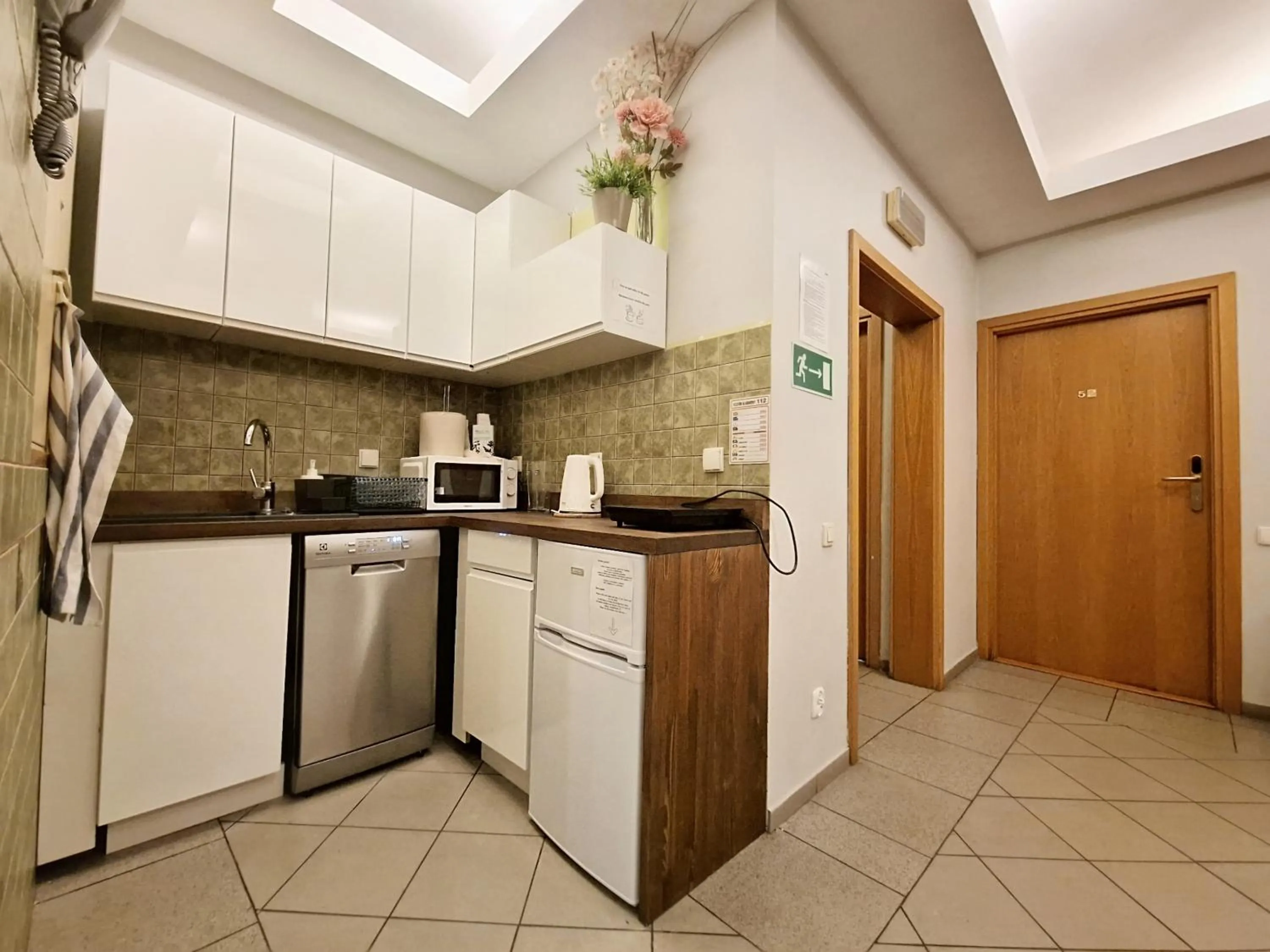 Kitchen or kitchenette in Helvetia Plus B&B - PRIVATE ROOMS and APARTMENTS