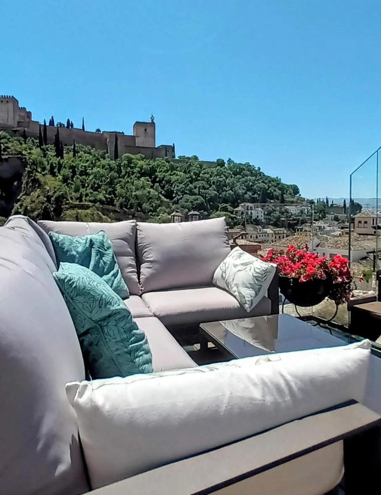 Balcony/Terrace in Apartamentos Alhambra