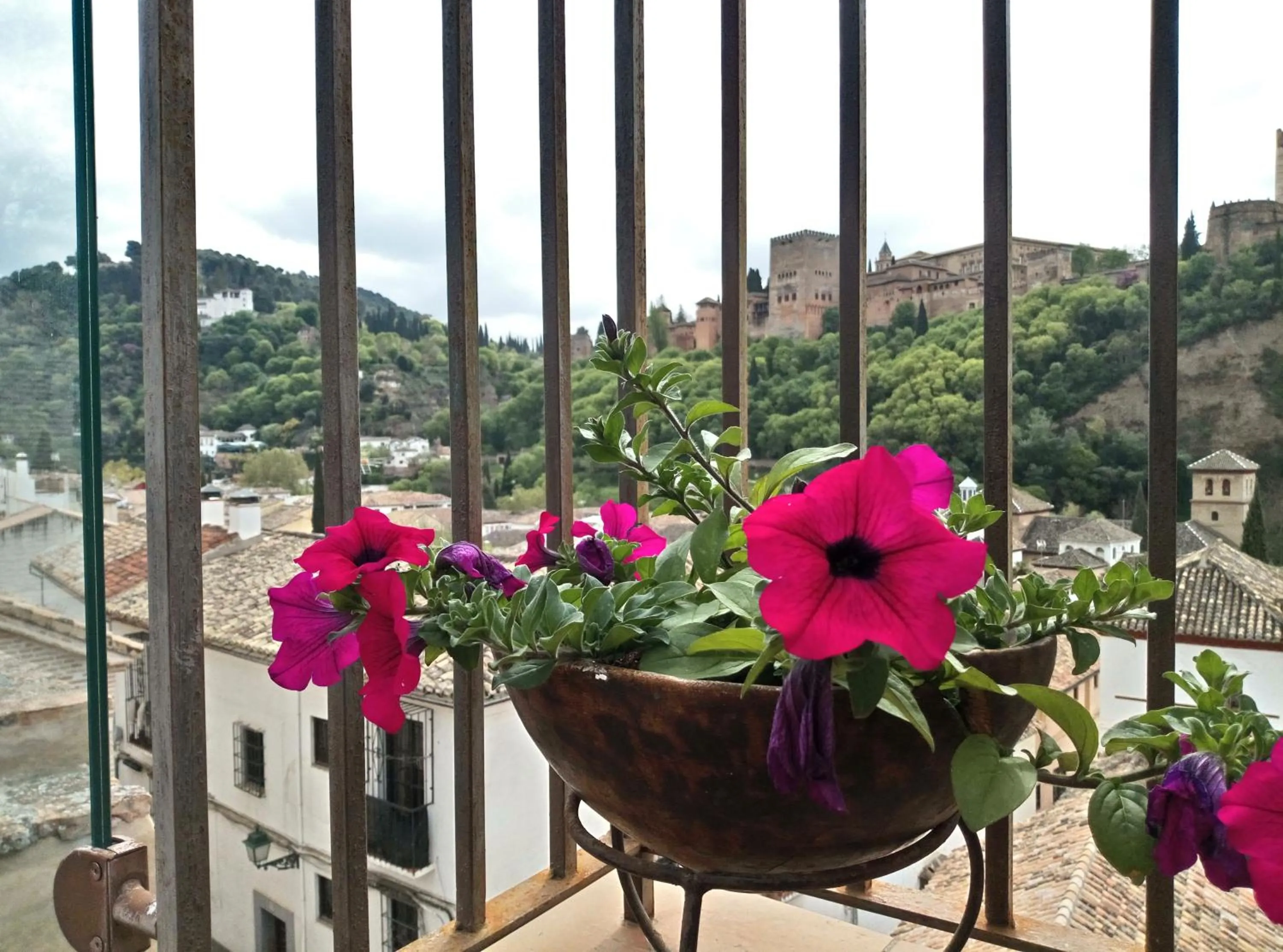Balcony/Terrace in Apartamentos Alhambra