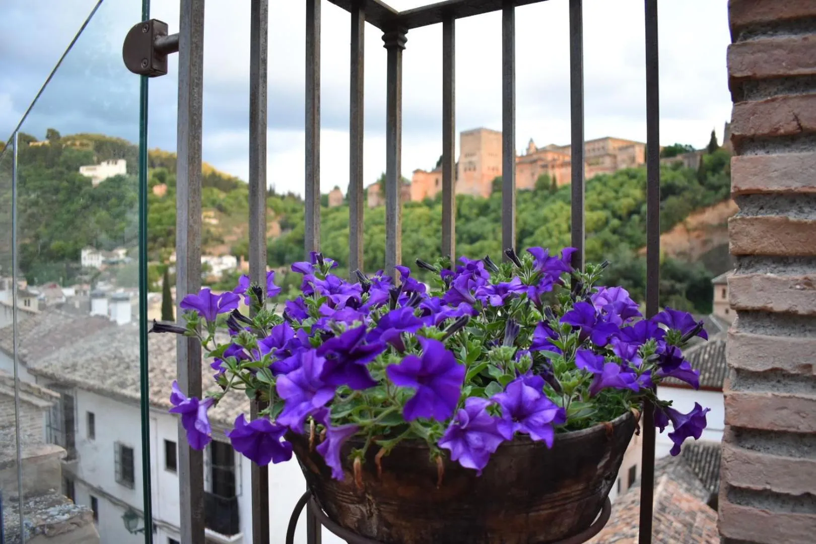 Balcony/Terrace in Apartamentos Alhambra