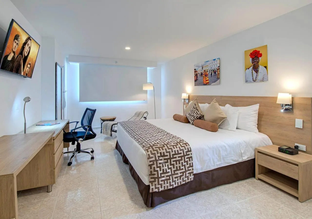 Photo of the whole room, Bed in Hotel Cartagena Plaza