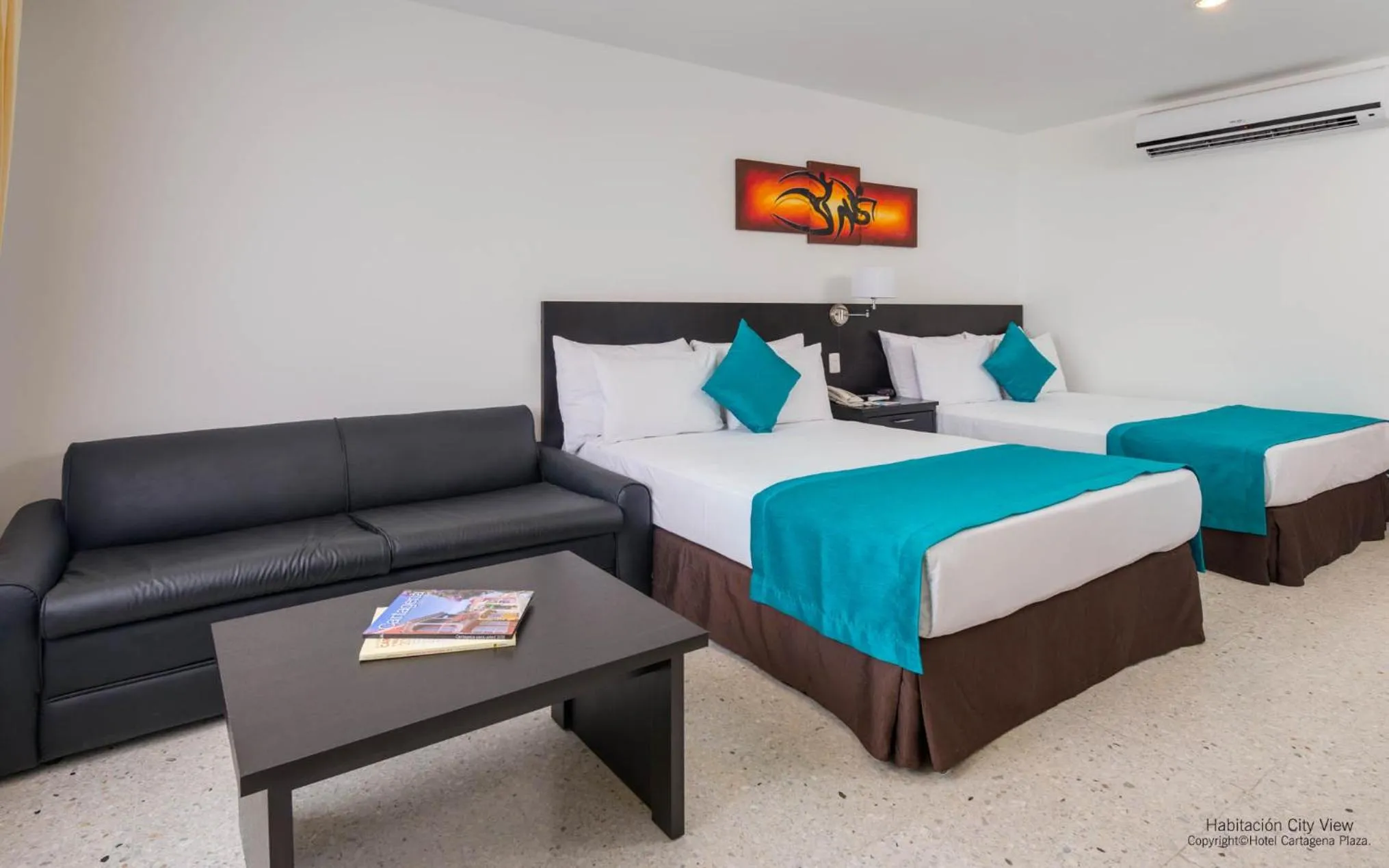 Photo of the whole room, Bed in Hotel Cartagena Plaza