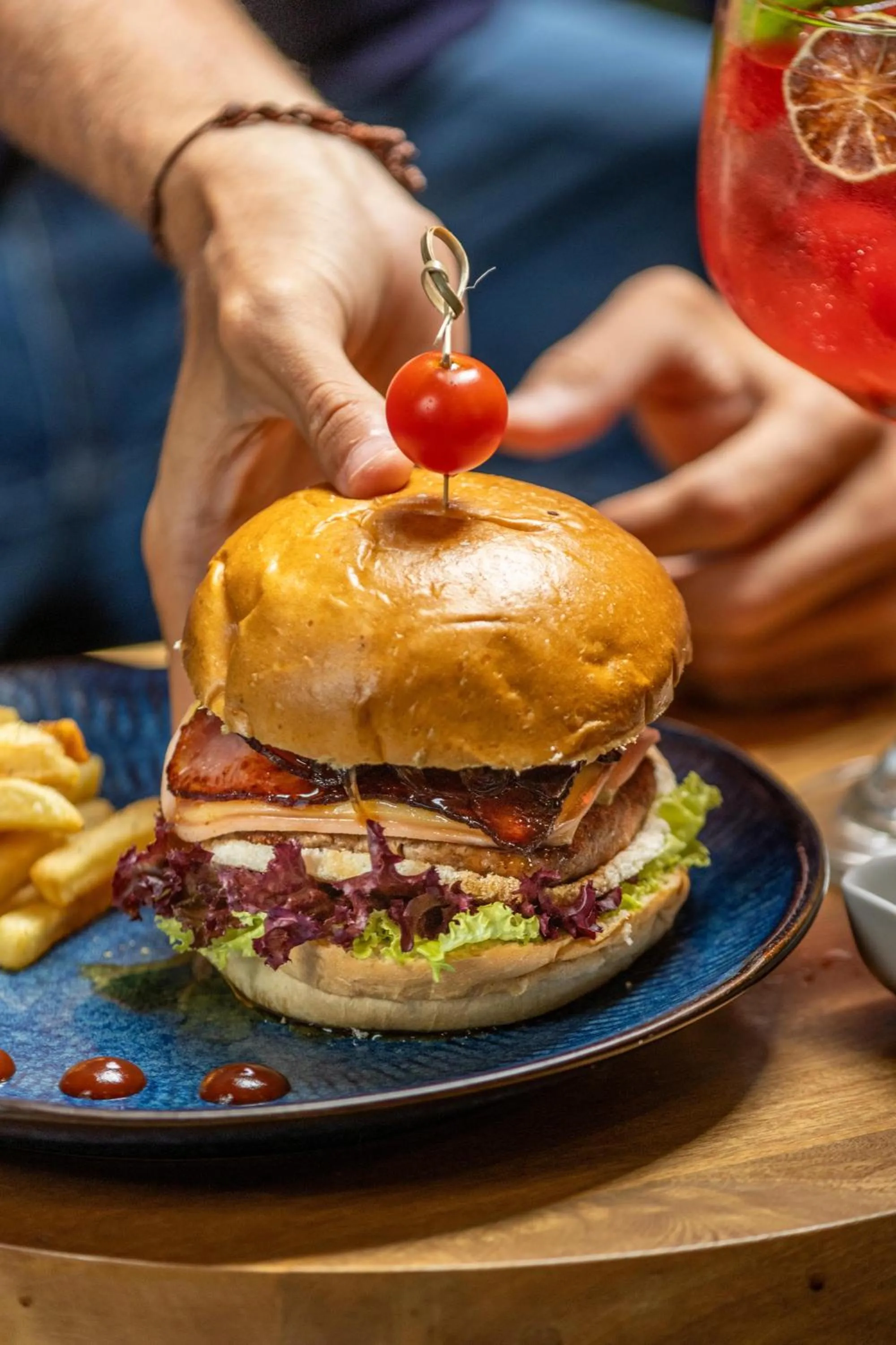 Restaurant/places to eat in Hotel Cartagena Plaza