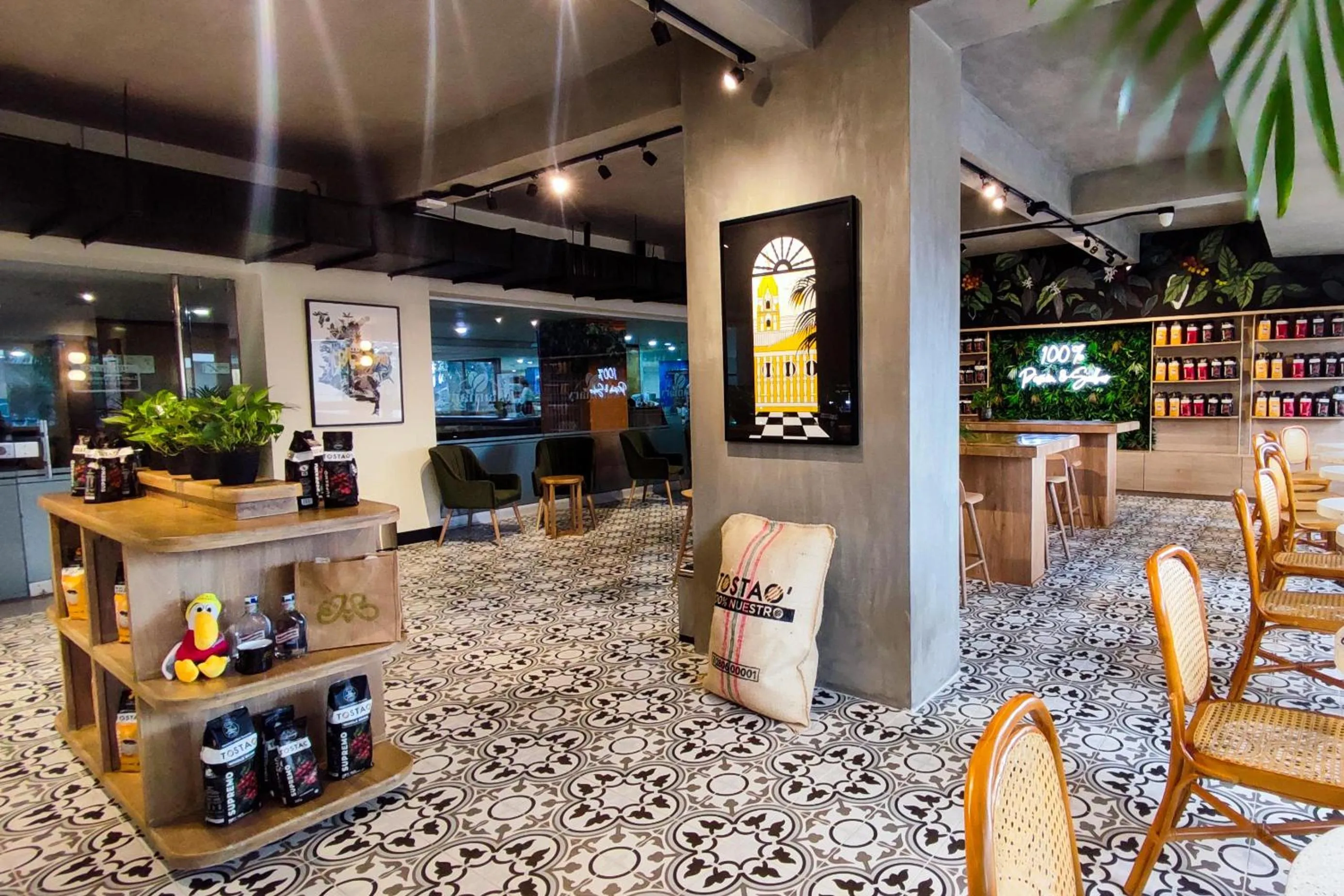 Restaurant/places to eat in Hotel Cartagena Plaza