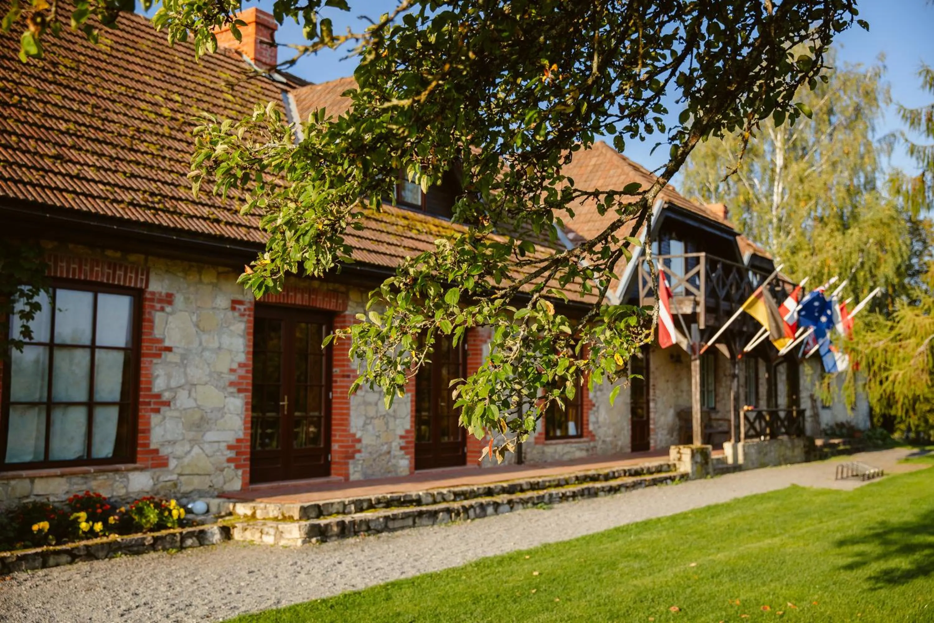 Property building in Karlamuiza Country Hotel