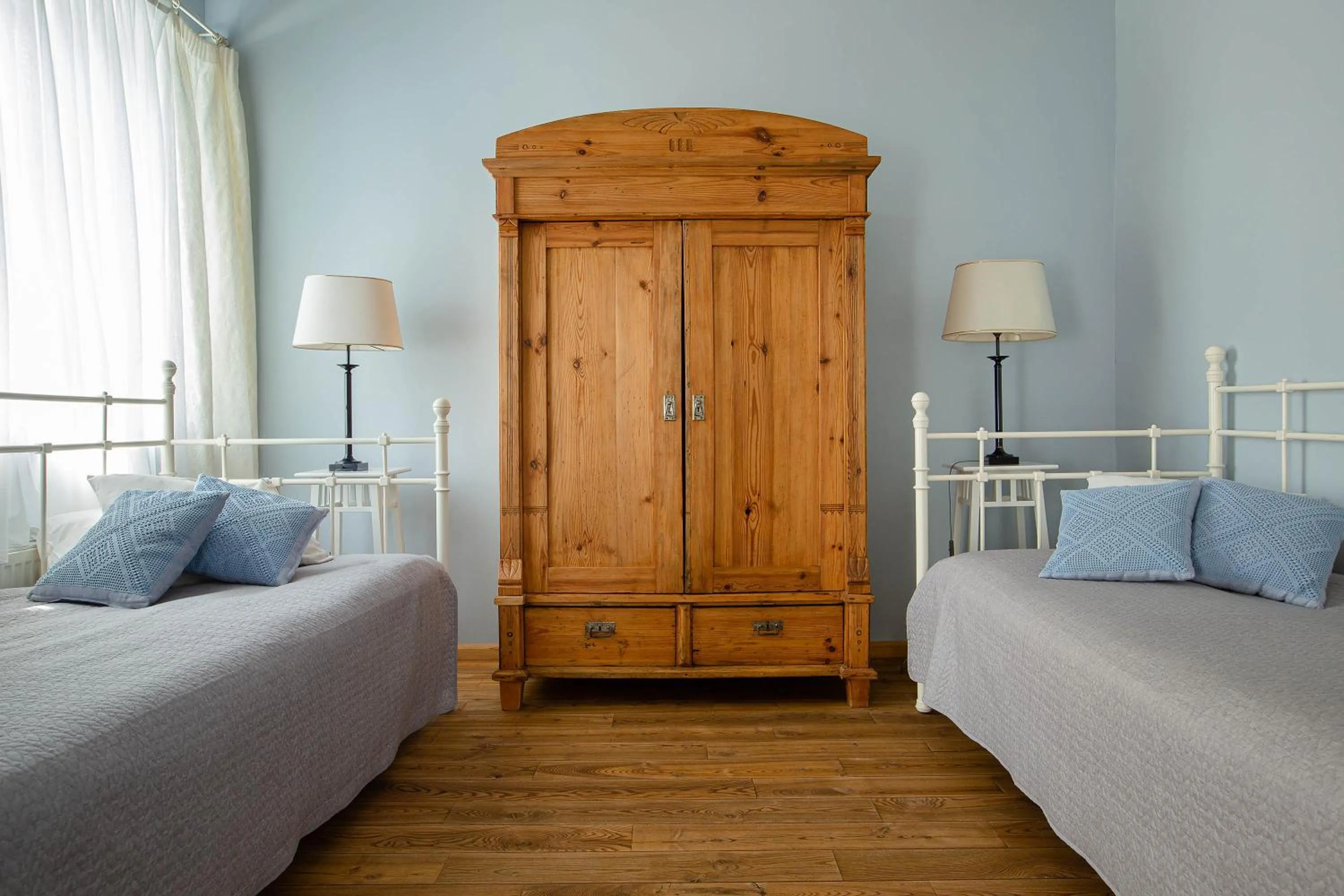 Bed in Karlamuiza Country Hotel