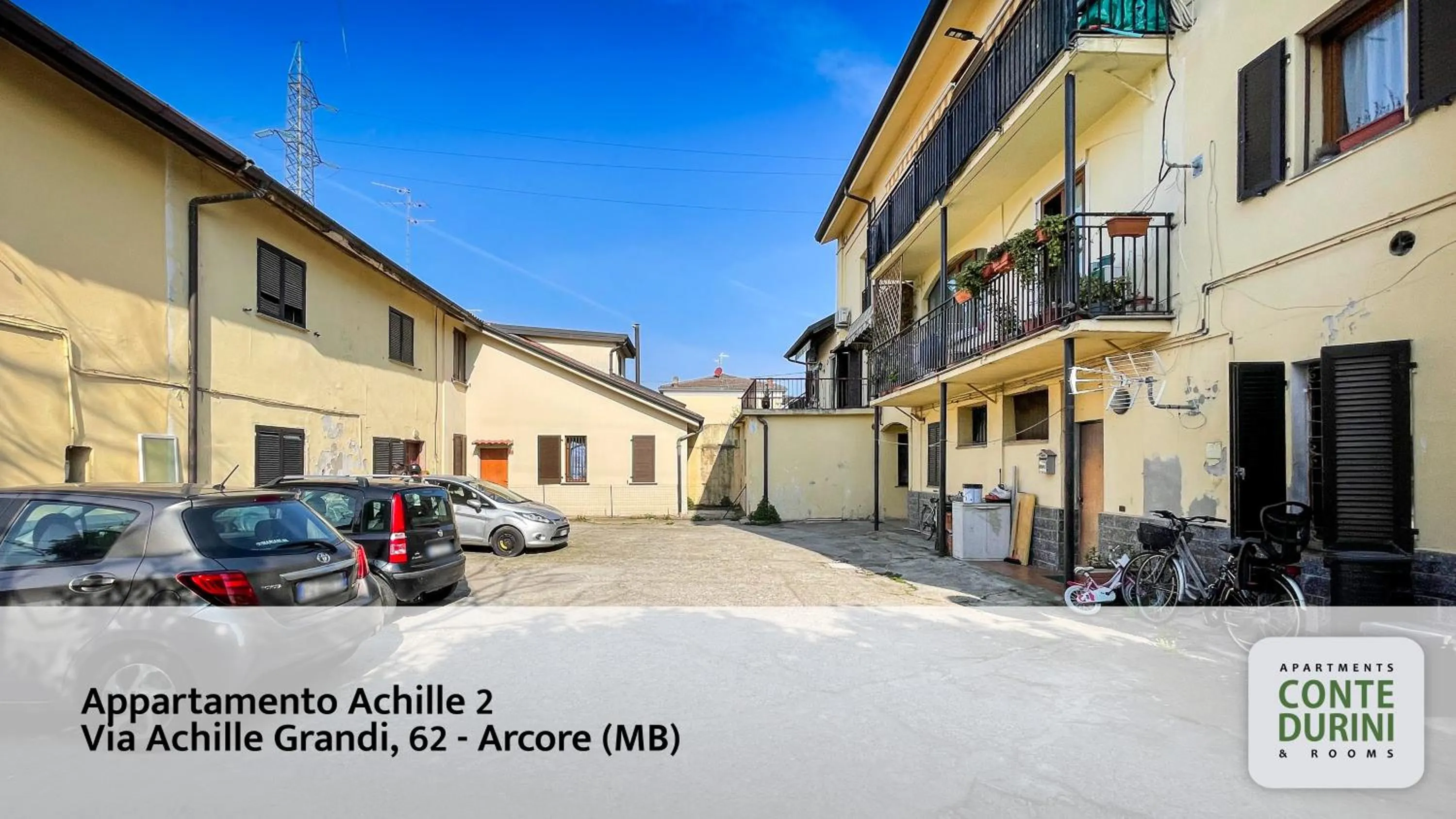 Property building in Conte Durini Apartments & Rooms