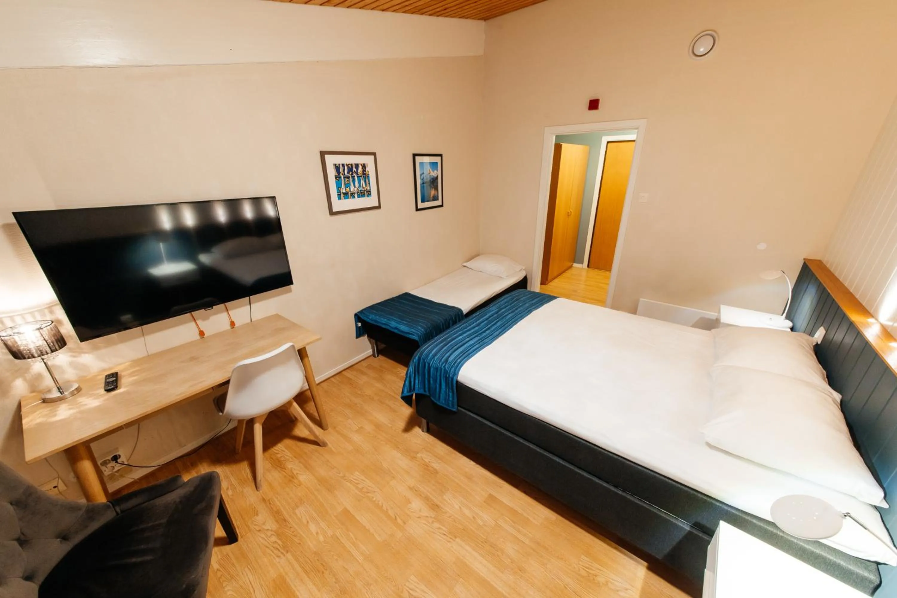 Bed in Myre Kysthotell