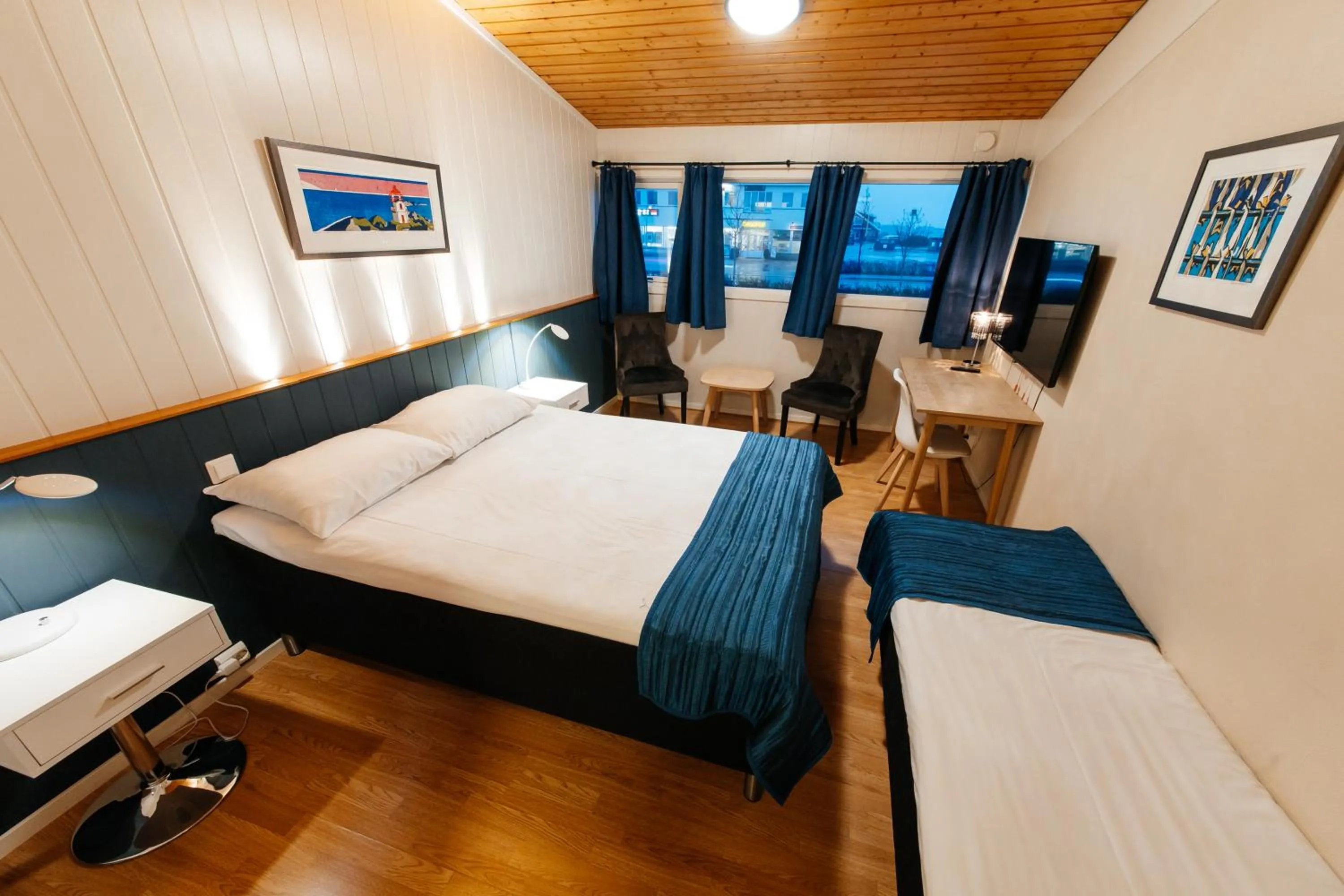 Bed in Myre Kysthotell