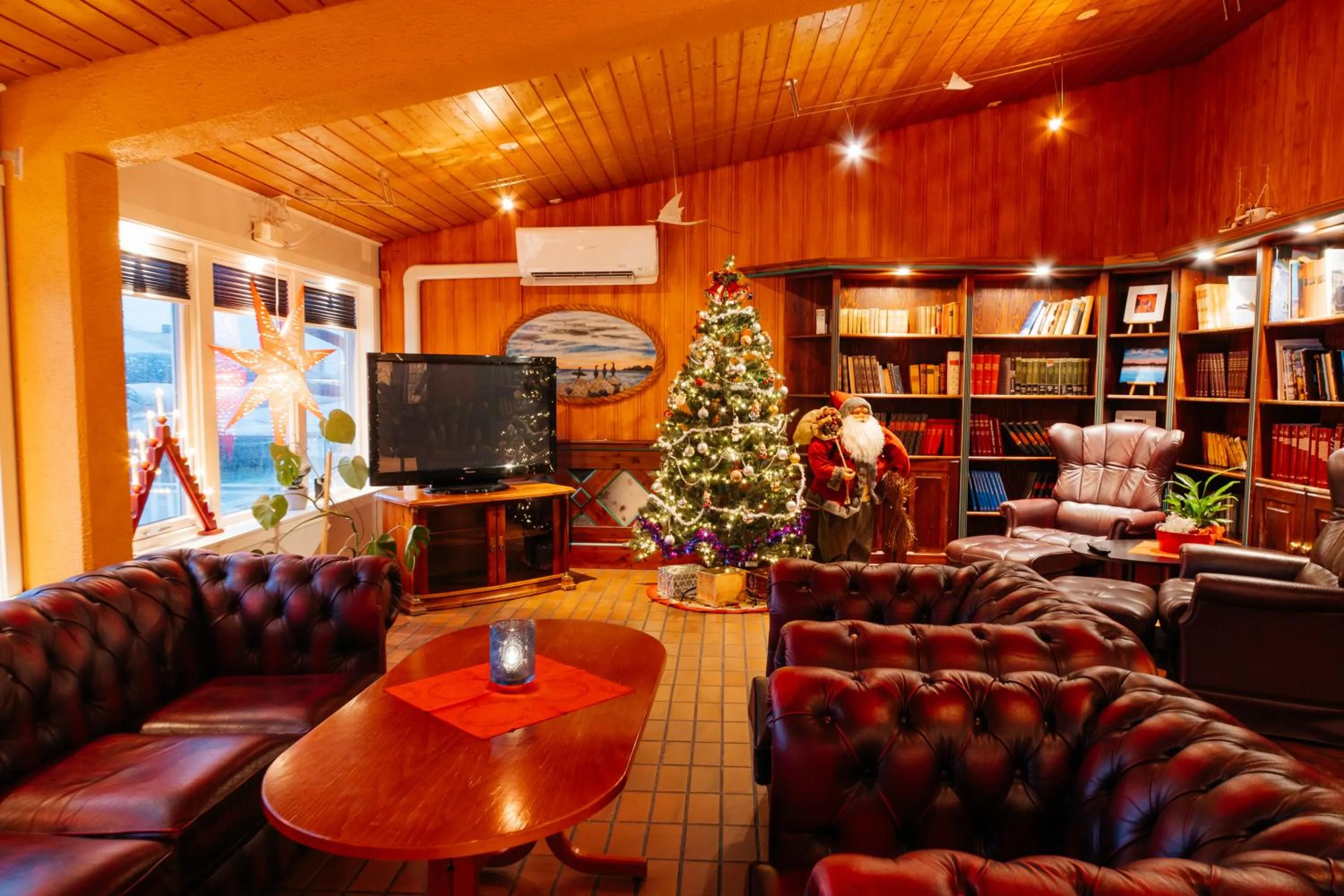 Lobby or reception in Myre Kysthotell