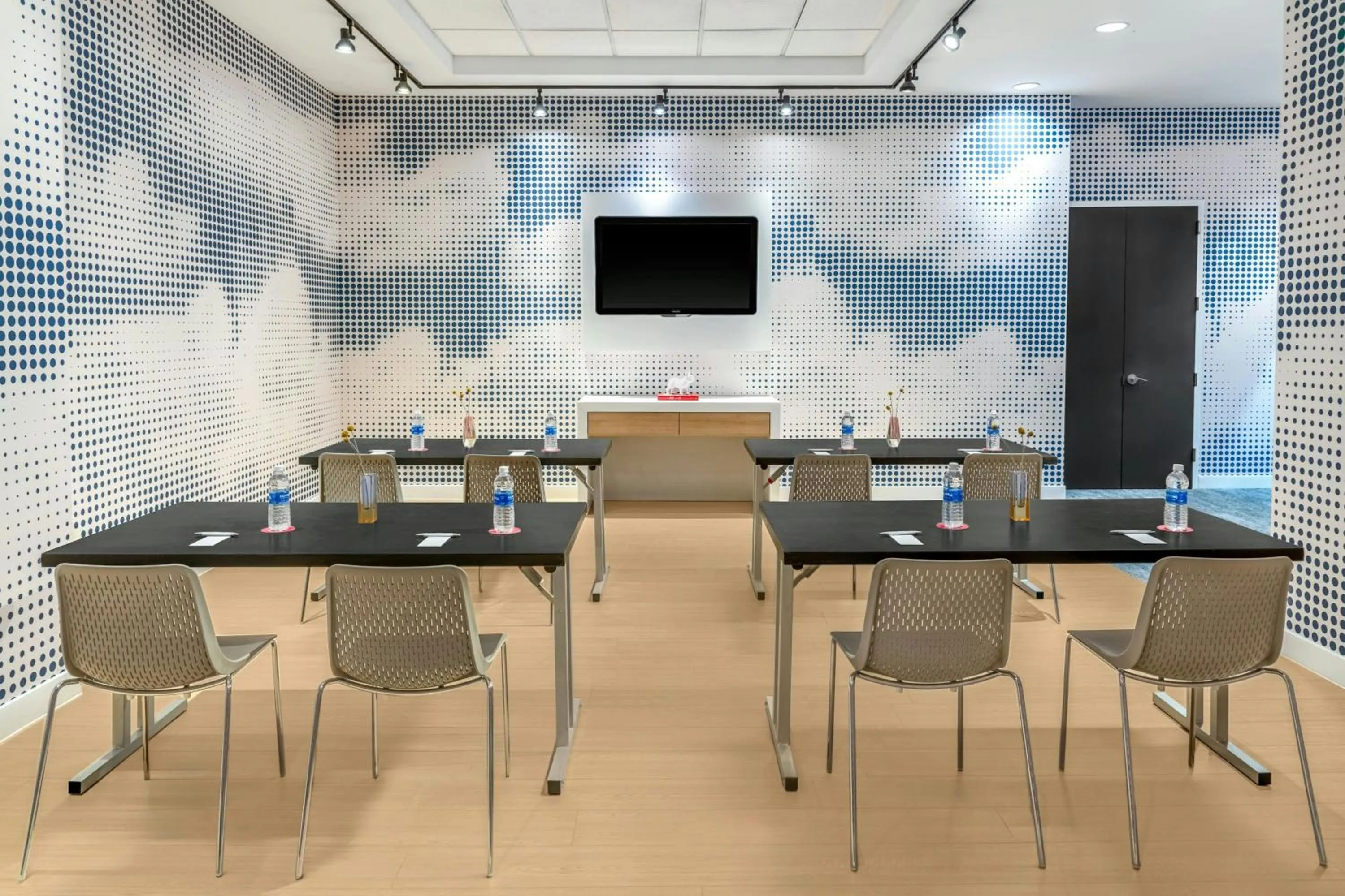 Meeting/conference room in Aloft New York Brooklyn