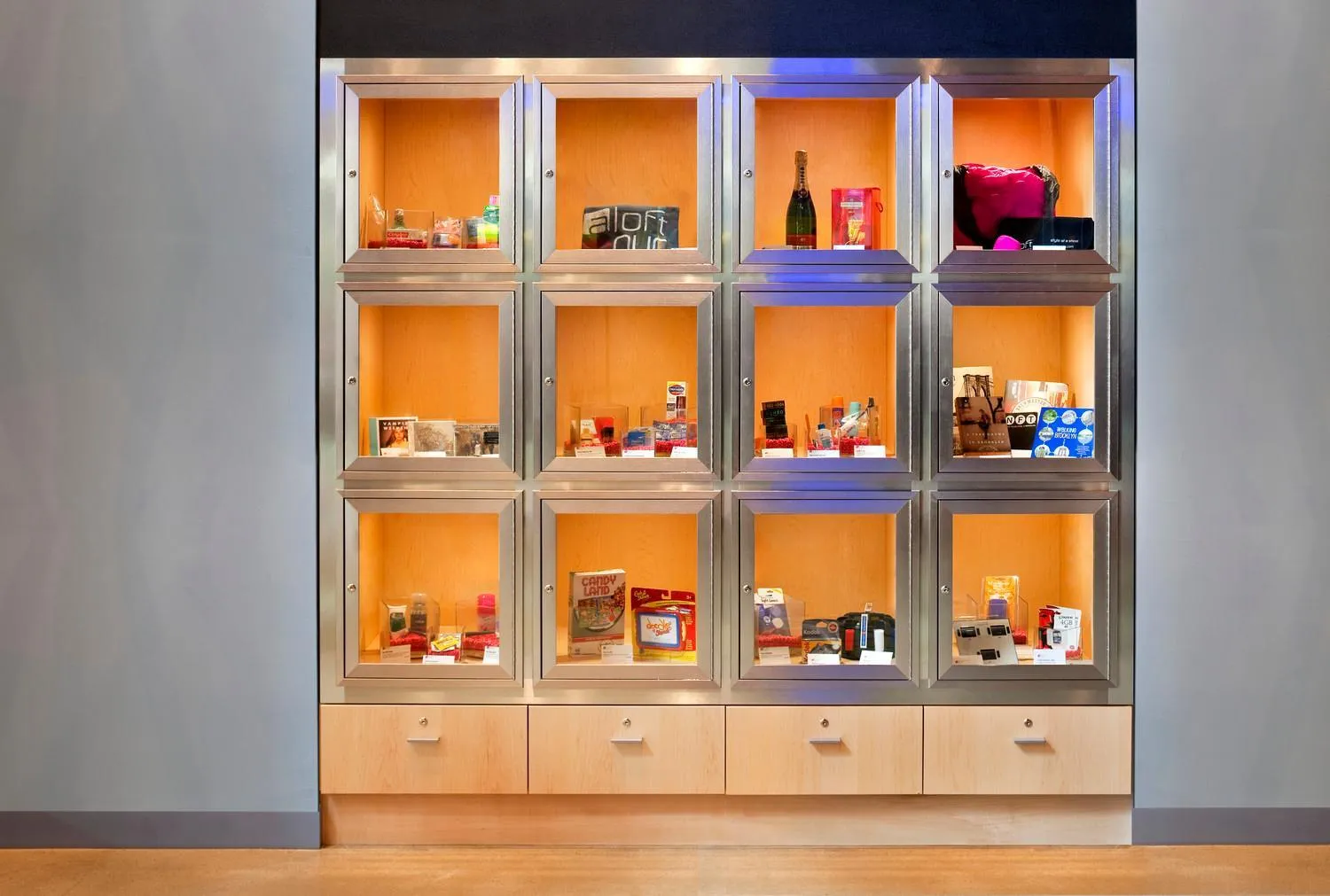 Shopping Area in Aloft New York Brooklyn