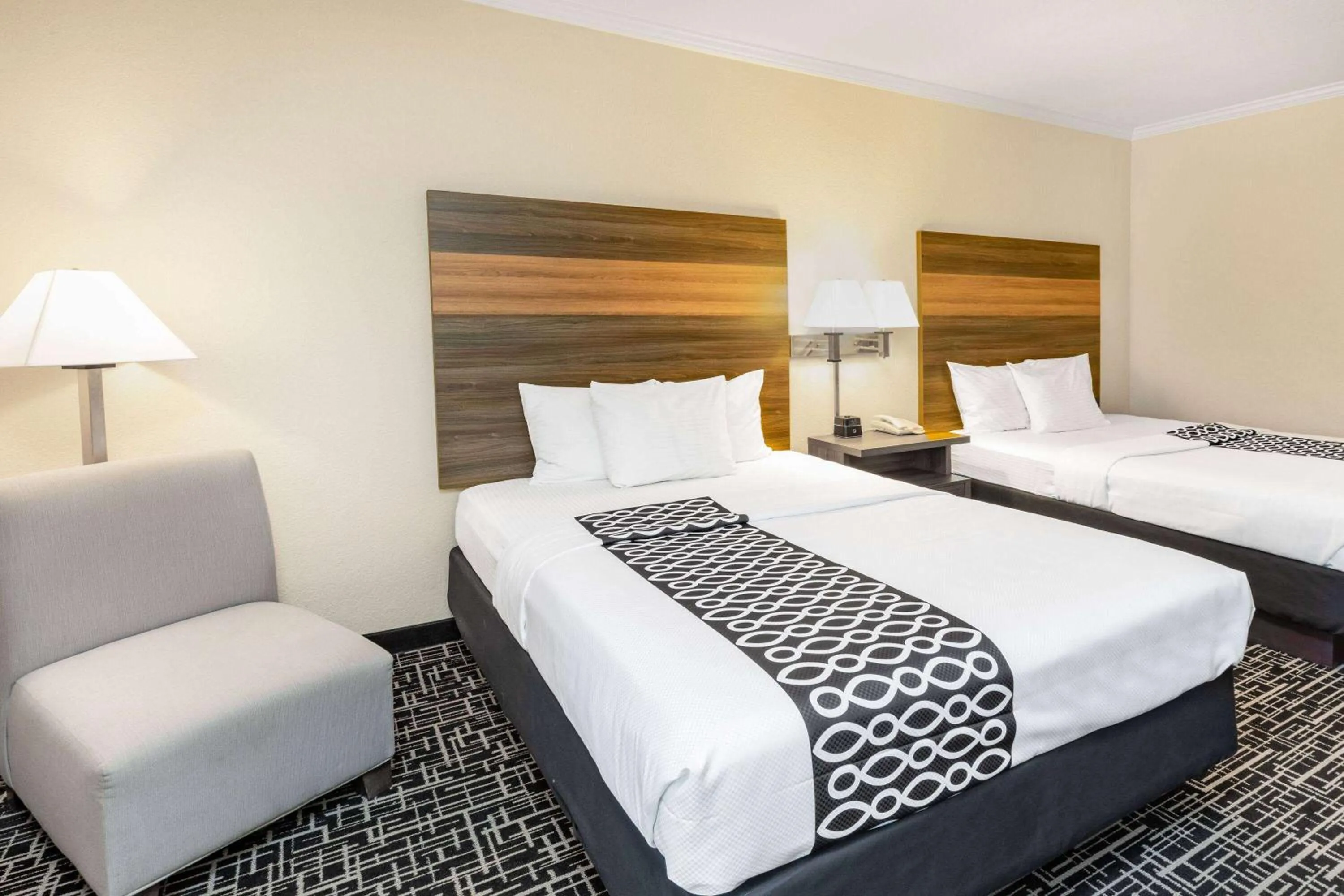 Photo of the whole room, Bed in La Quinta by Wyndham Garland Harbor Point