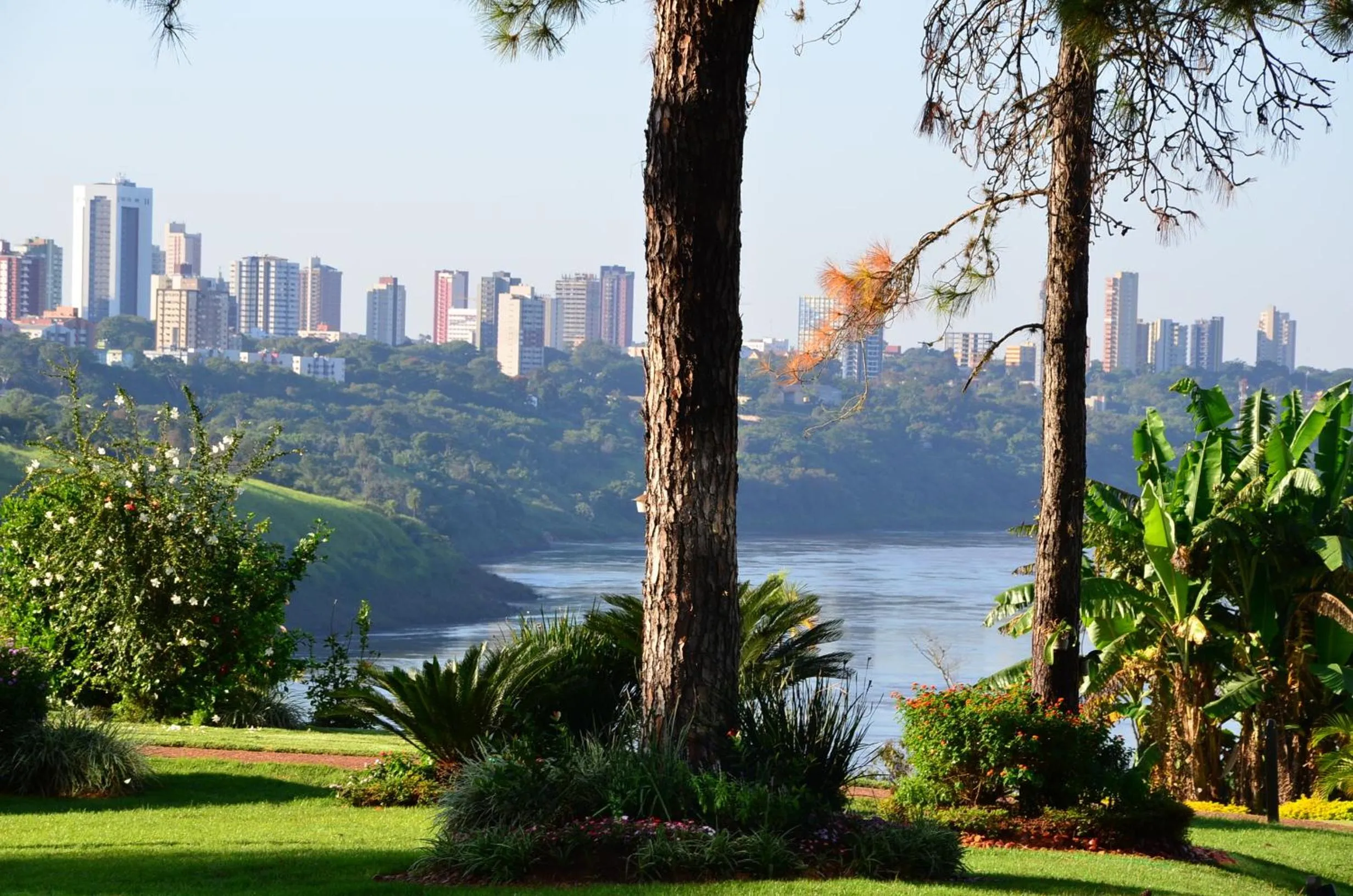 Garden in Hotel Casino Acaray