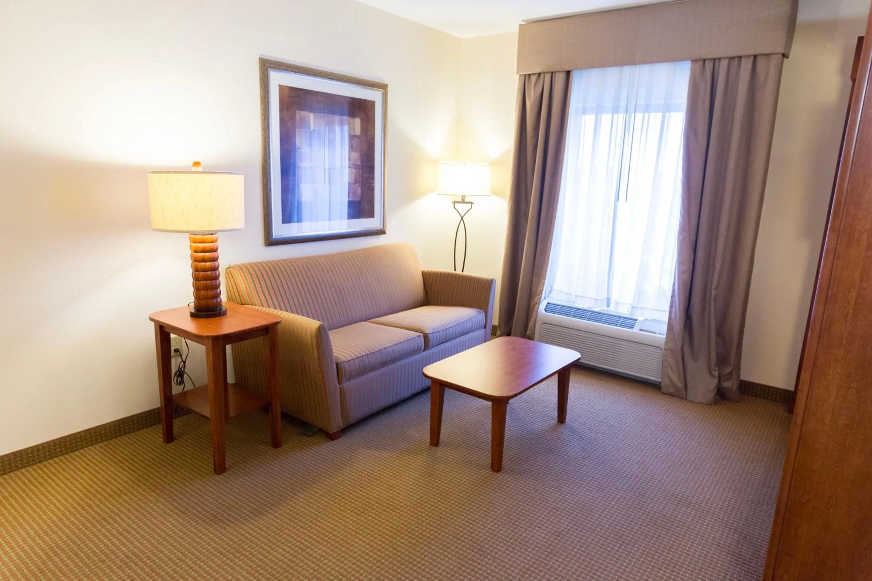 Bedroom, Bed in Hampton Inn & Suites Radcliff/Fort Knox