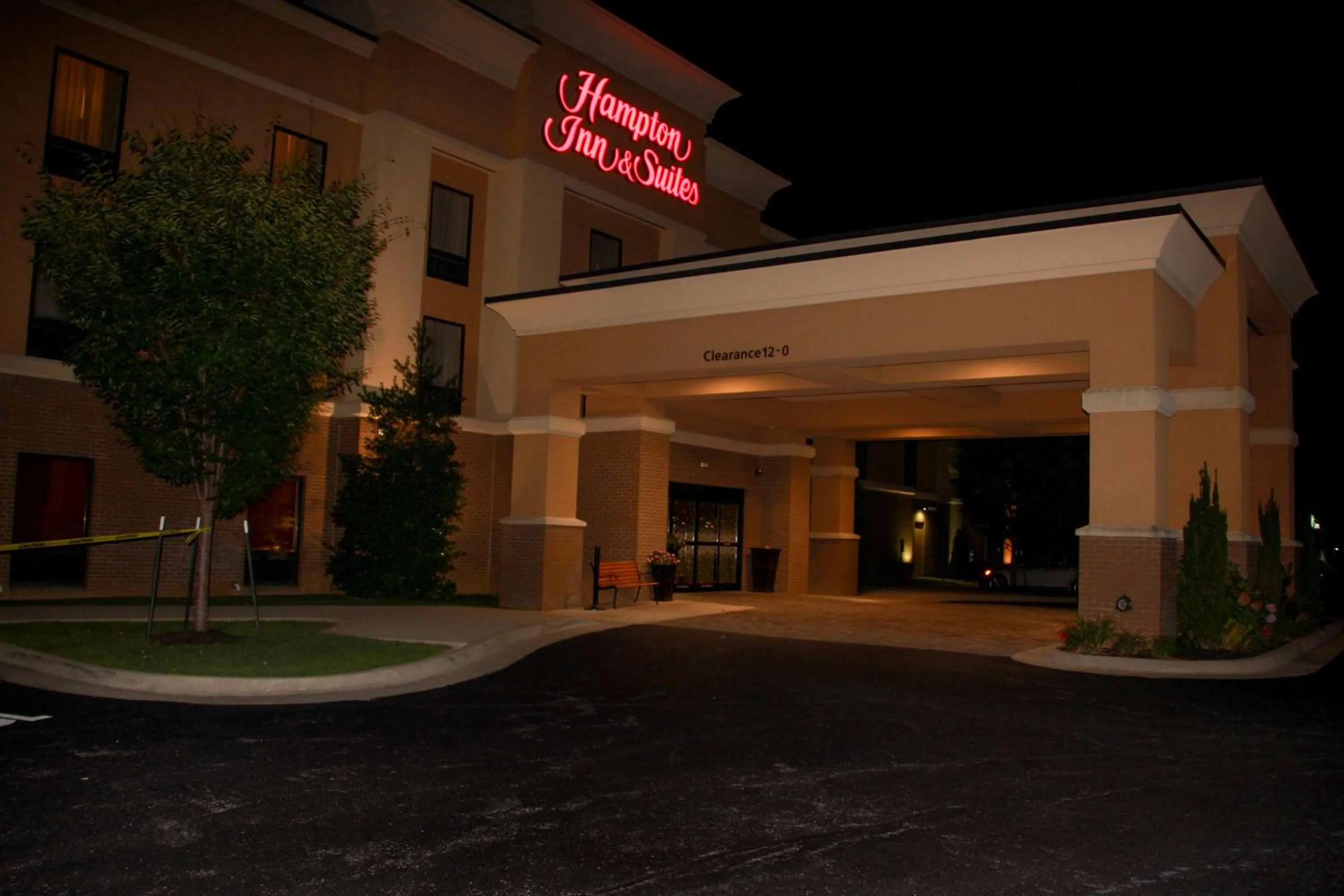 Property building in Hampton Inn & Suites Radcliff/Fort Knox