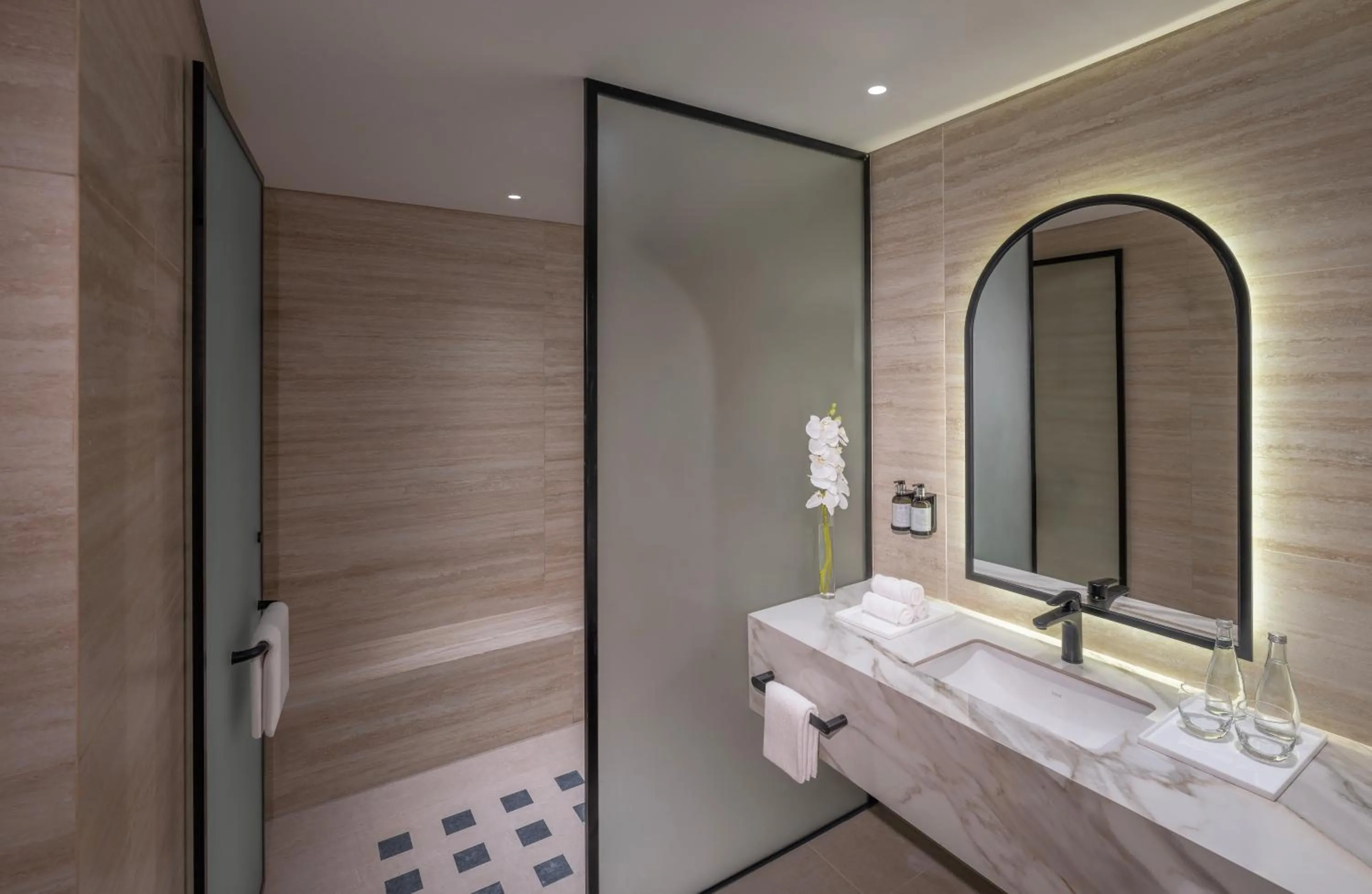 Bathroom in Oaks Ibn Battuta Gate Dubai