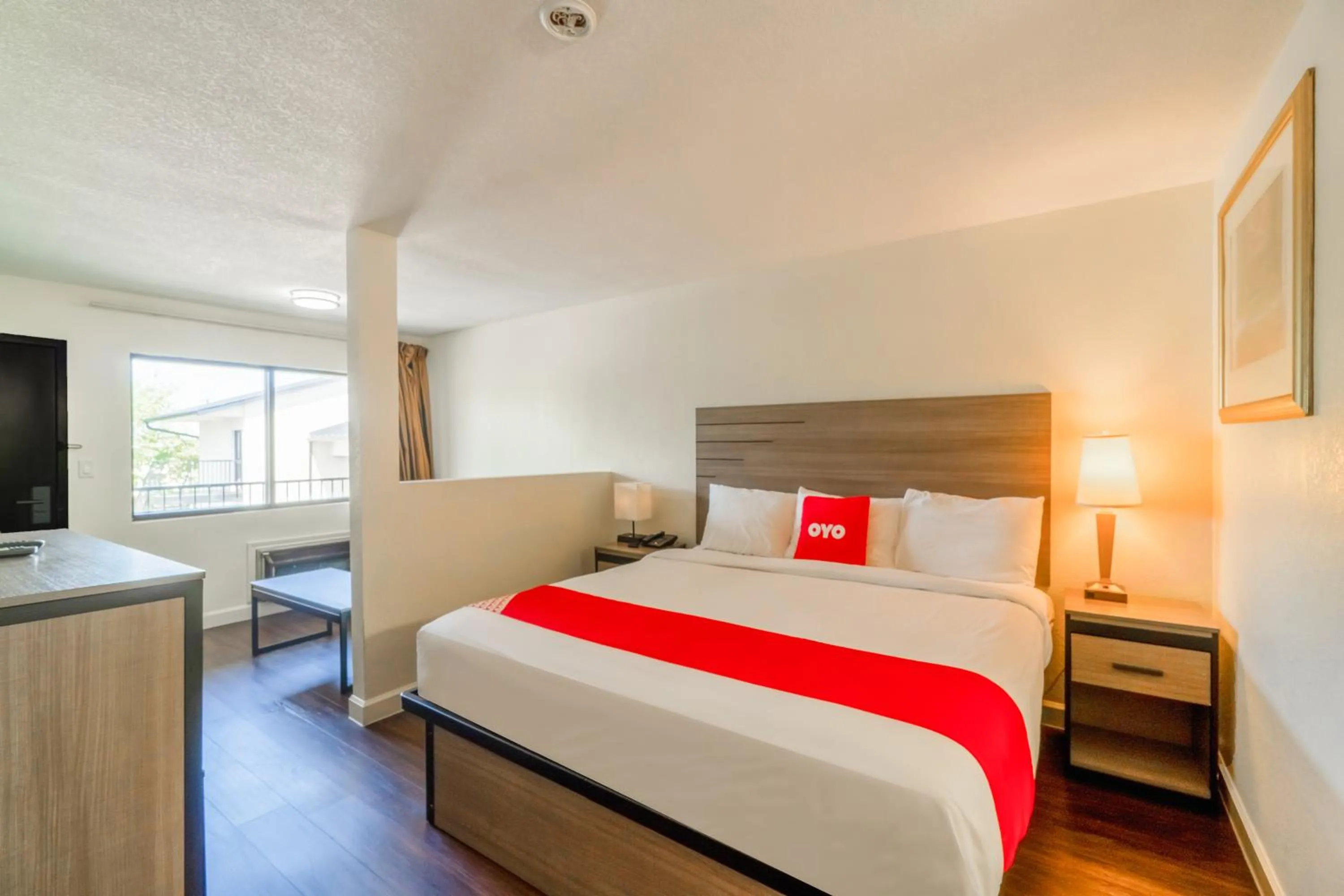 Bedroom, Bed in OYO Hotel Houston N Fm-1960 Champions TX