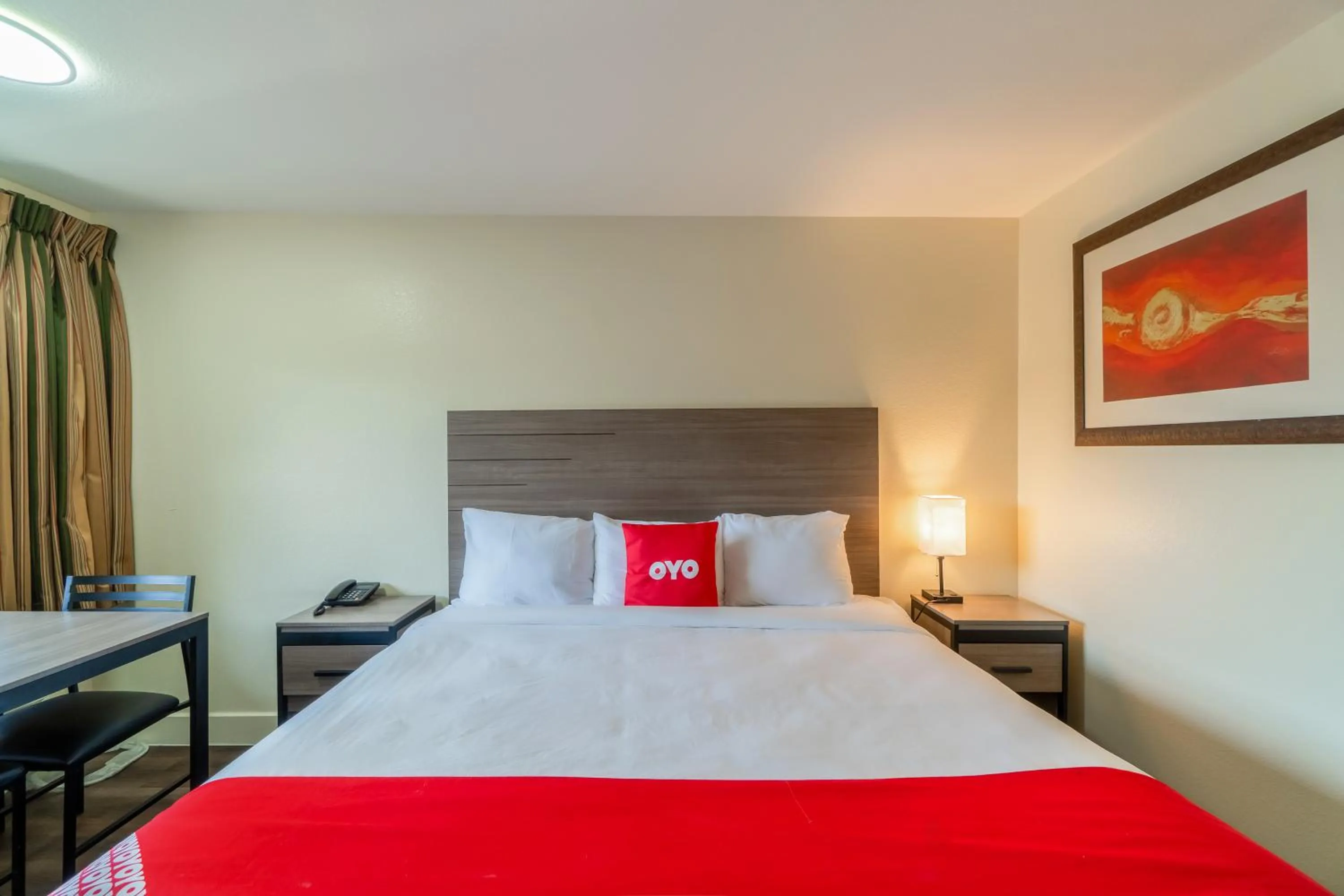 Bedroom, Bed in OYO Hotel Houston N Fm-1960 Champions TX