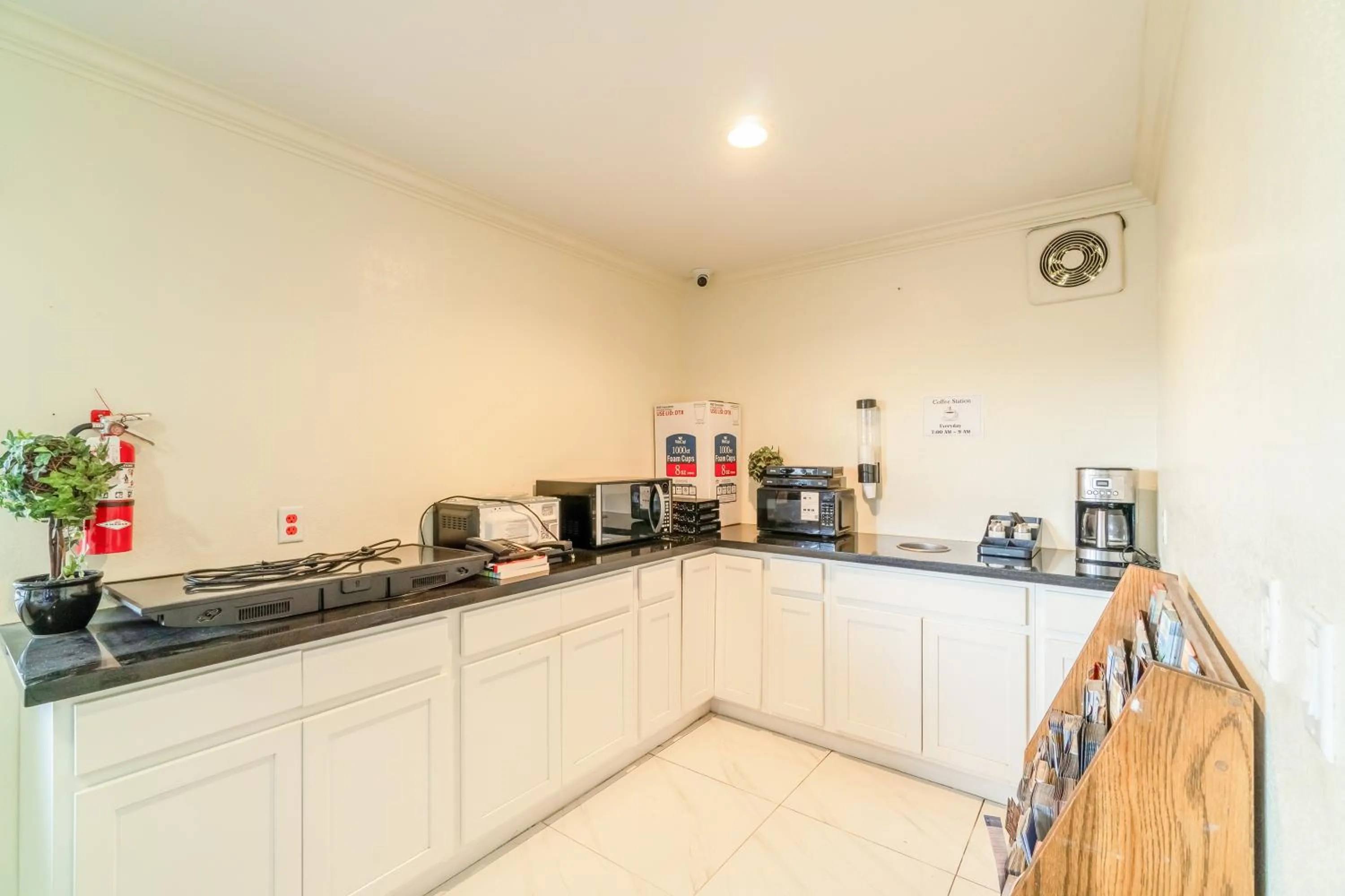 Lobby or reception in OYO Hotel Houston N Fm-1960 Champions TX