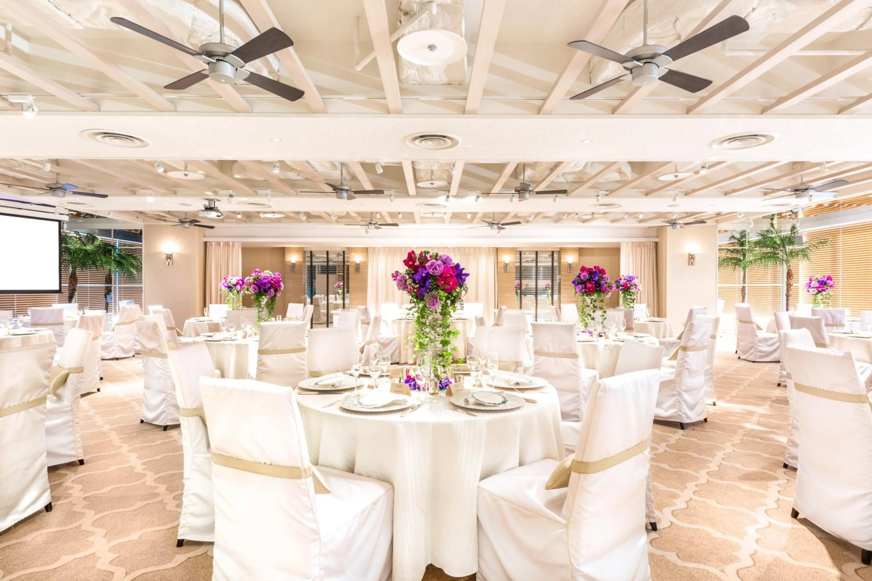 Meeting/conference room in ANA Crowne Plaza Kumamoto New Sky by IHG