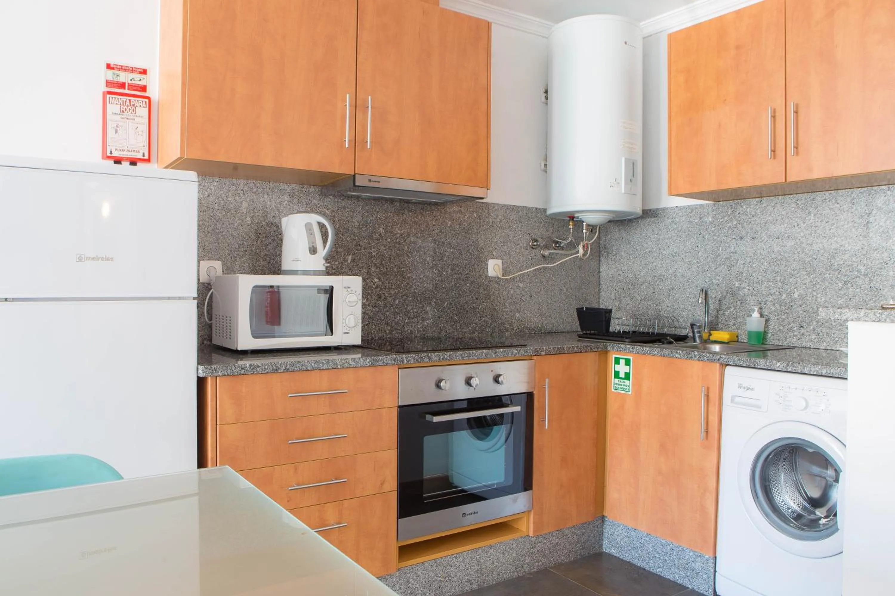 Dining area in Five Design Rooftop by Storytellers