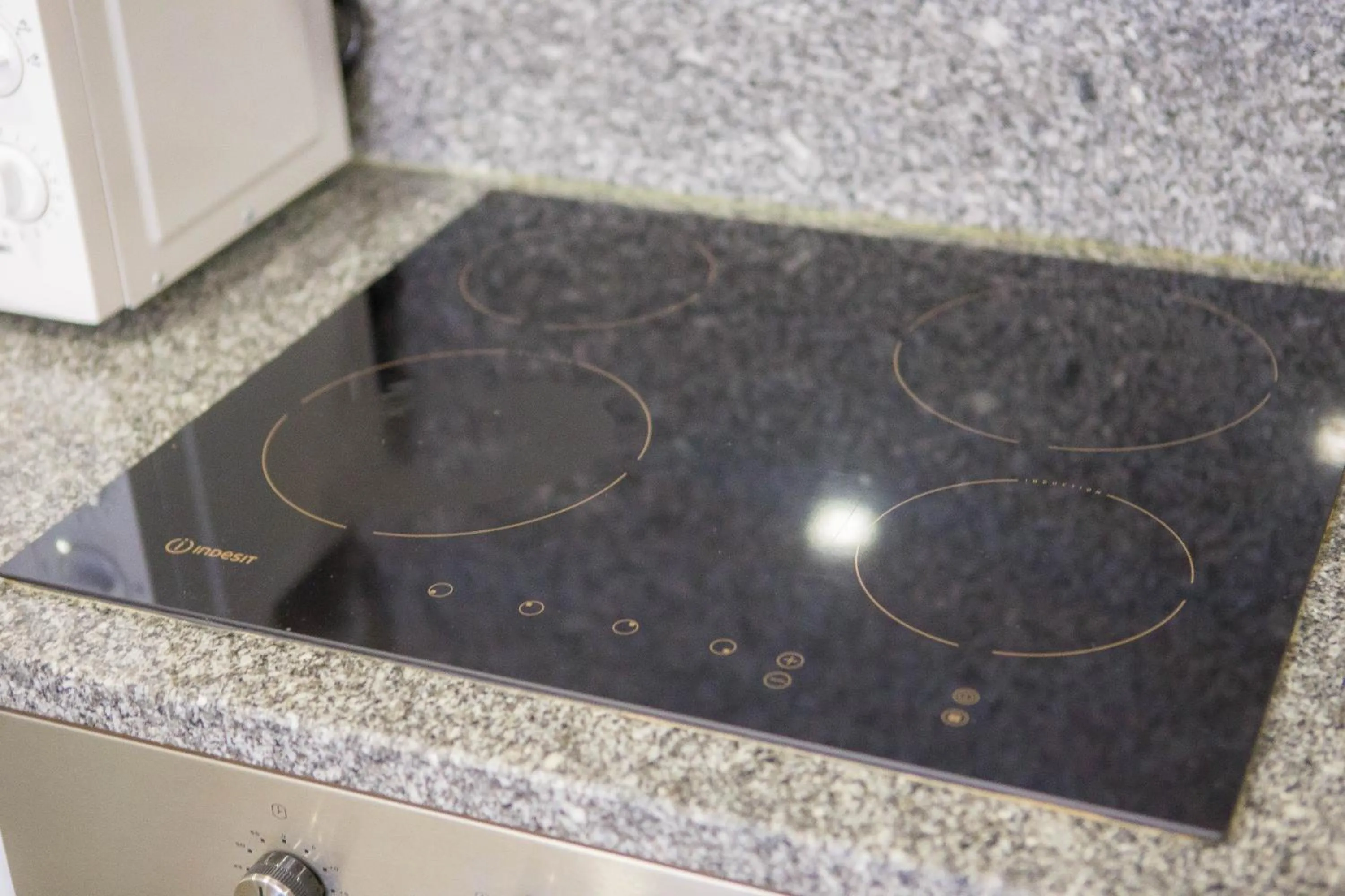 Dining area in Five Design Rooftop by Storytellers