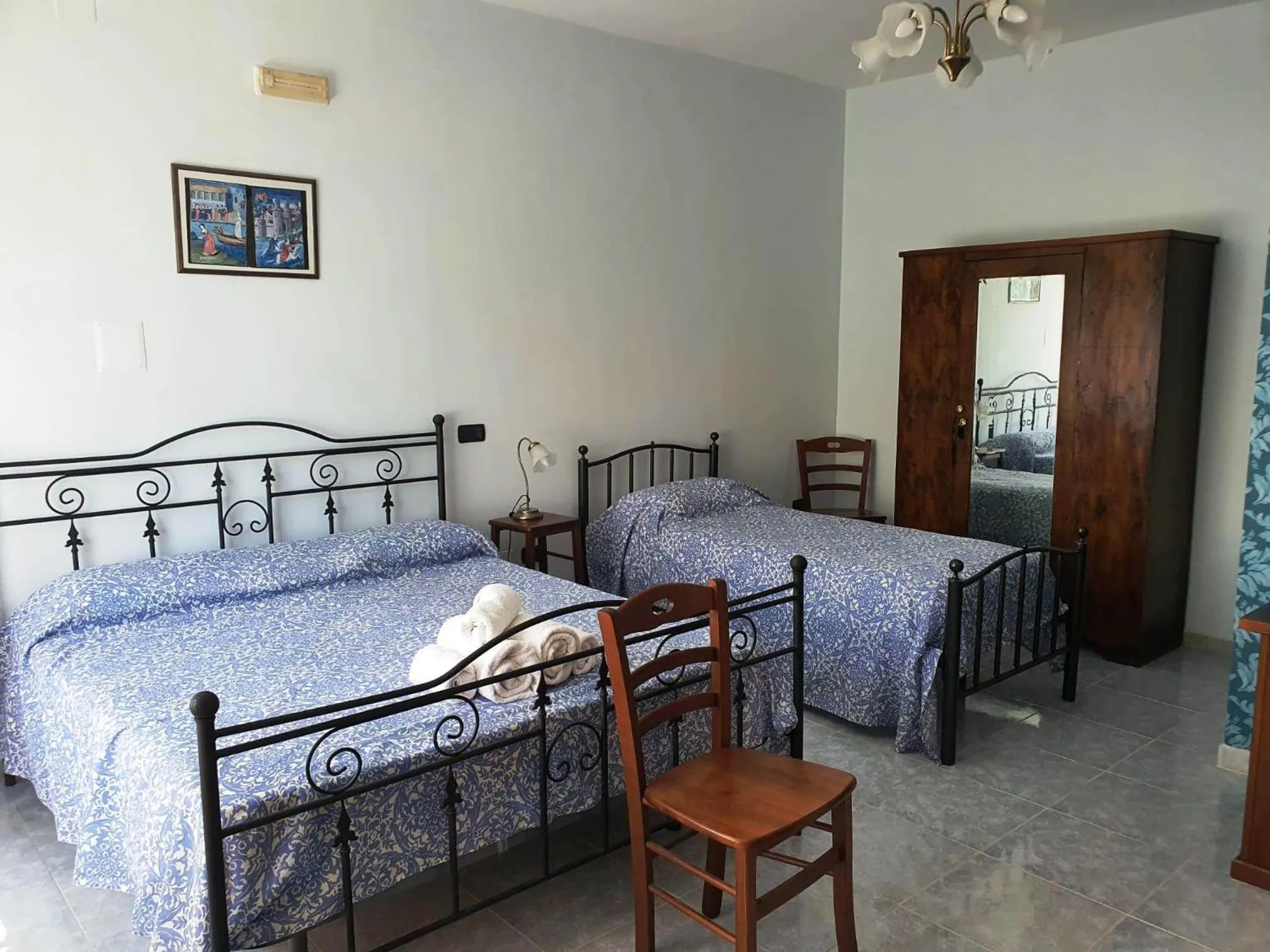 Bed in Libro di Sogni - B&B Letterario