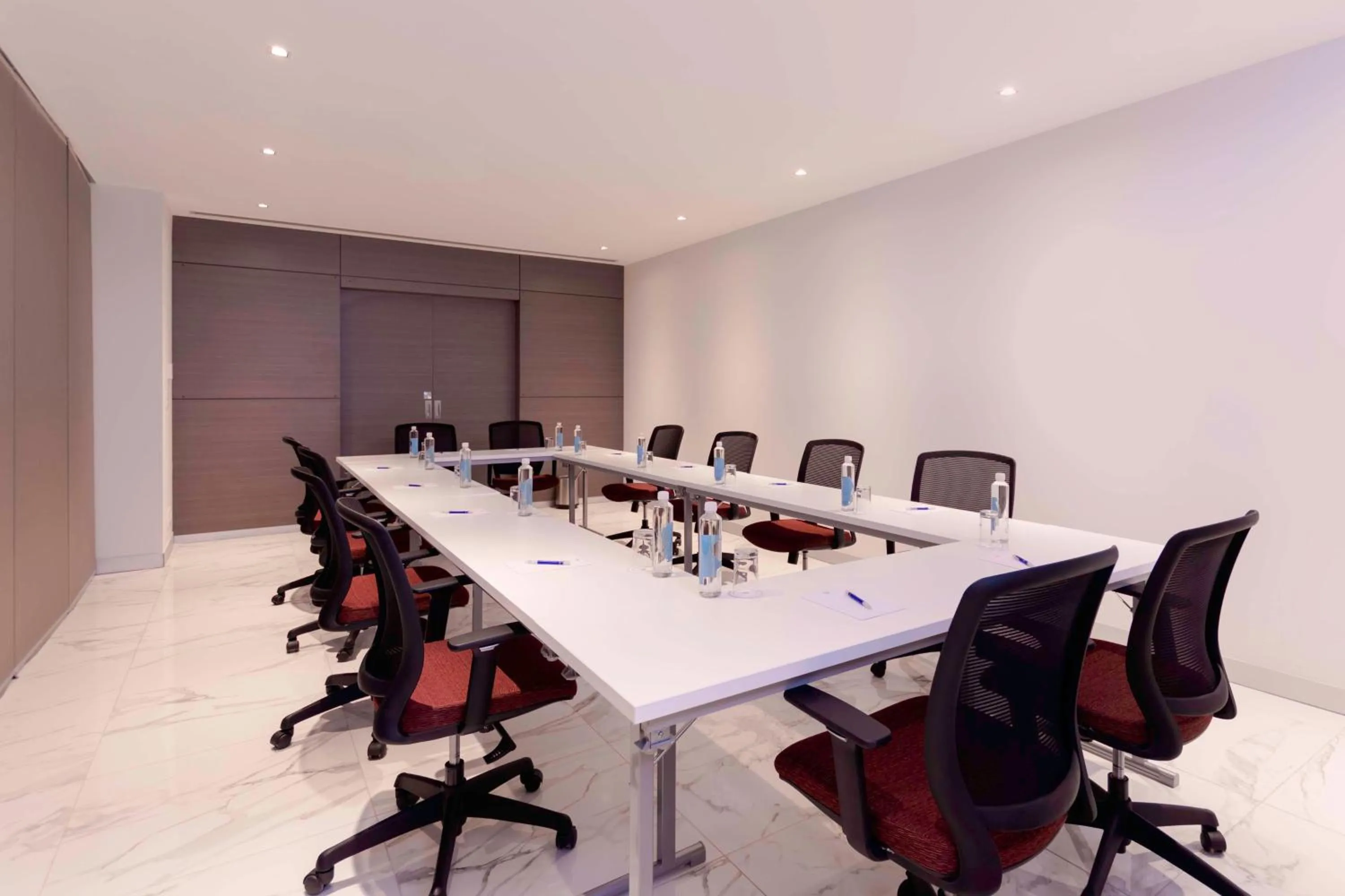 Meeting/conference room in NH Monterrey La Fe