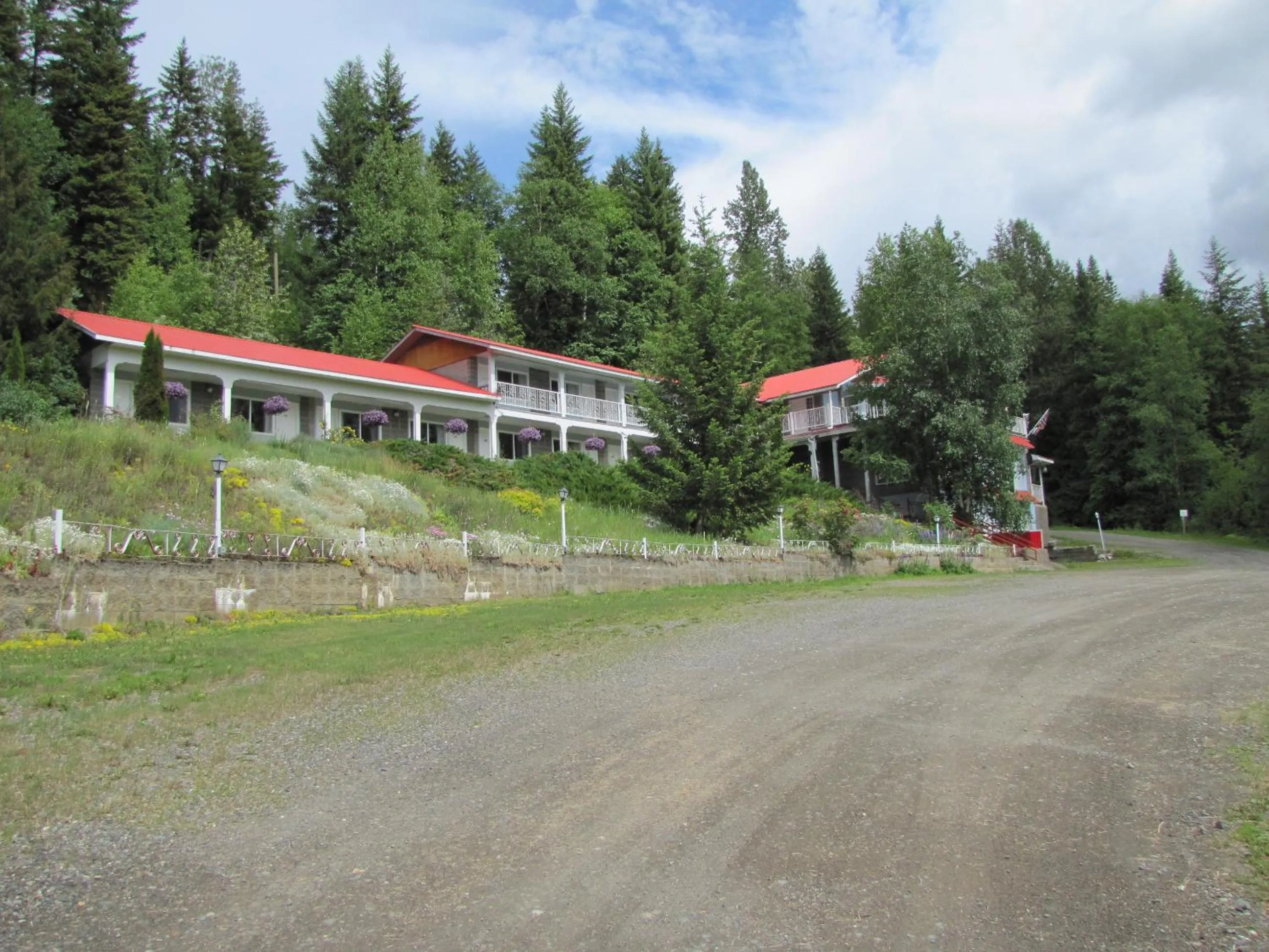 Property Building in High Country Inn
