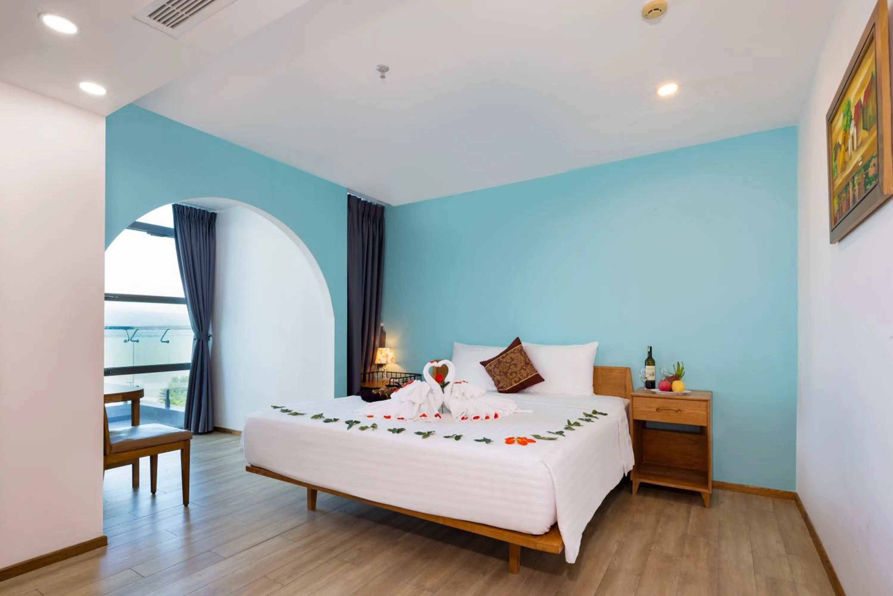 Bedroom, Bed in Prime New Hotel