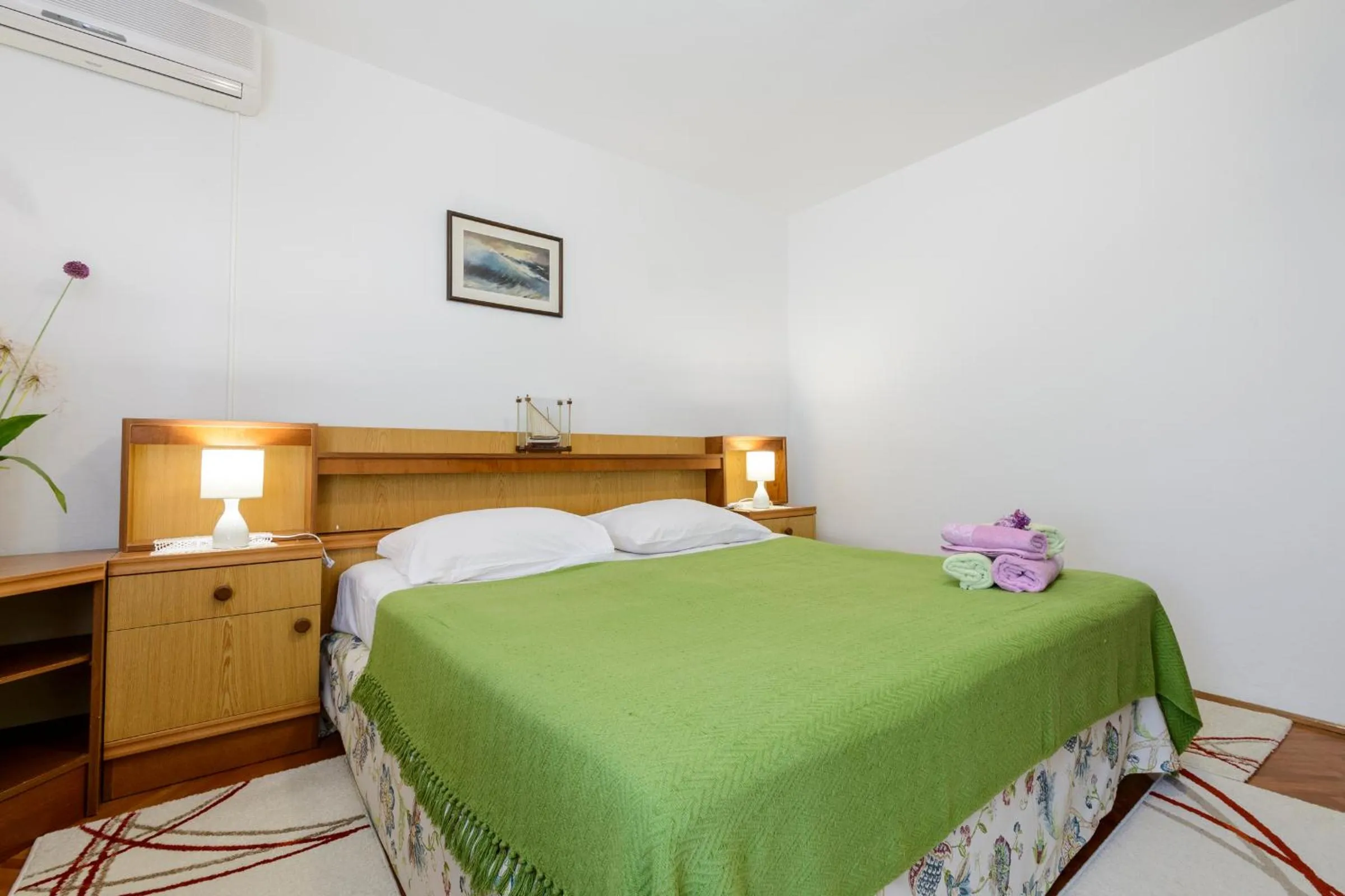 Bedroom, Bed in Oreb Dream Apartments