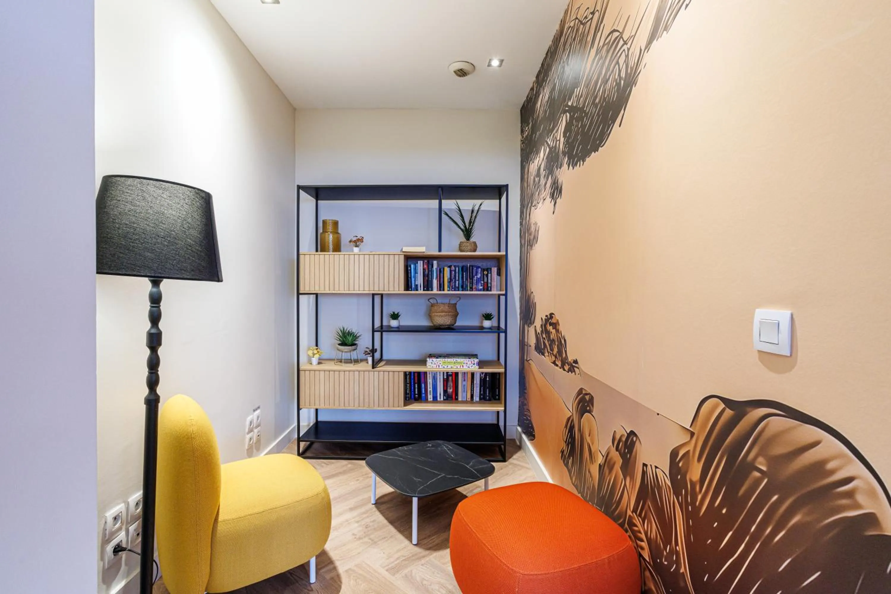 Library in Adagio Nice Centre