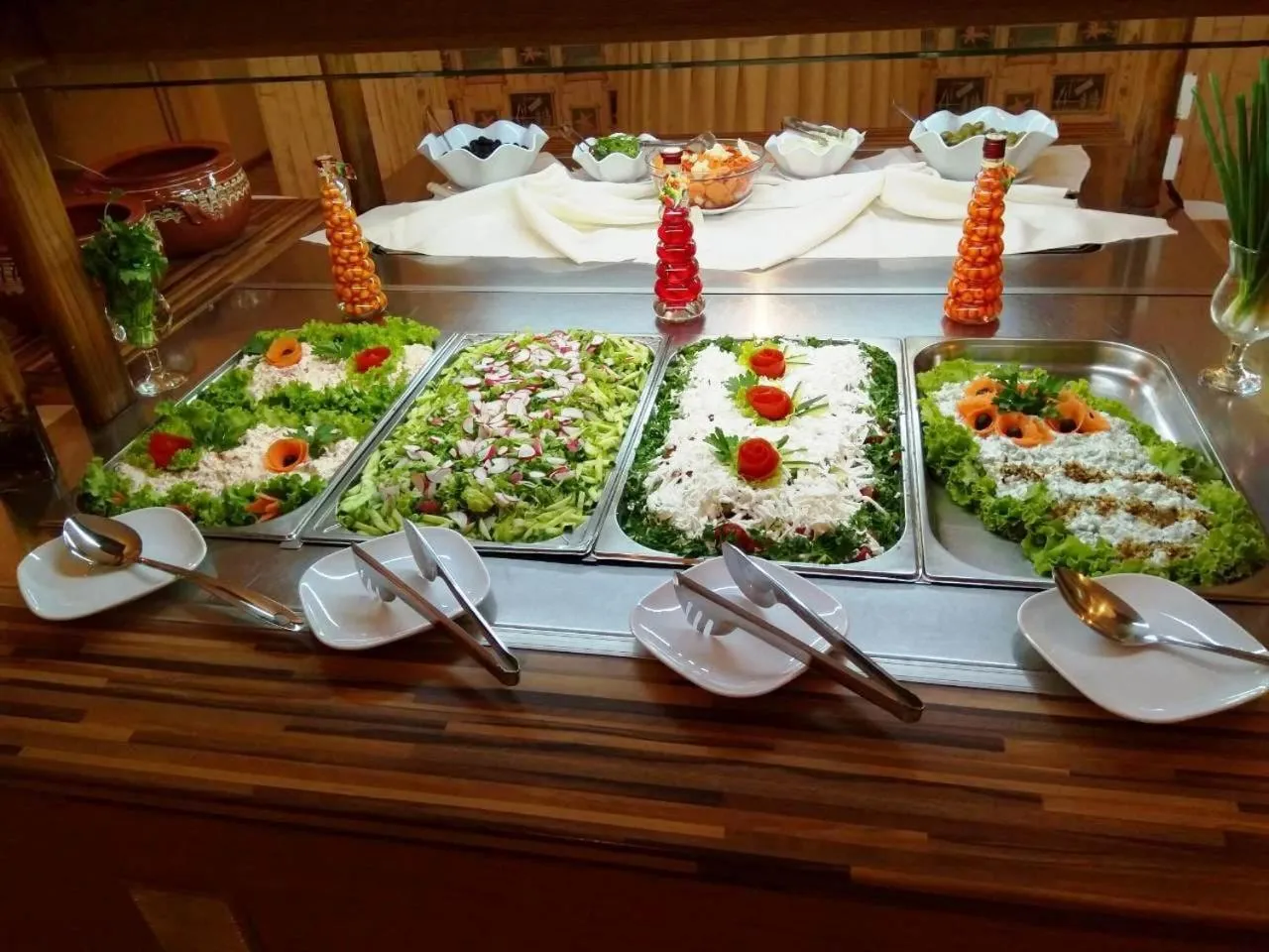 Lunch in Tintyava Park Hotel