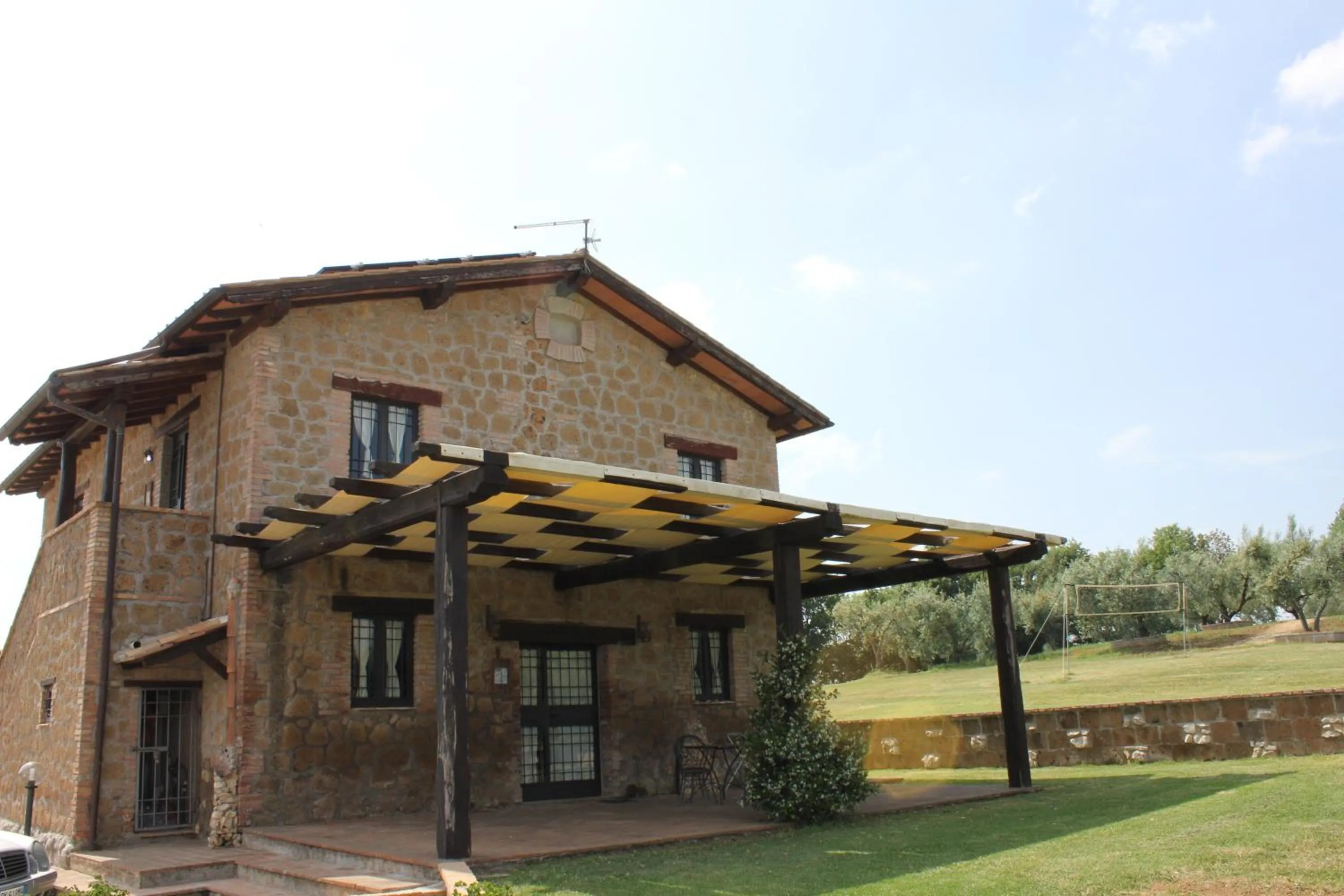 Facade/entrance in Agriturismo Nociquerceto