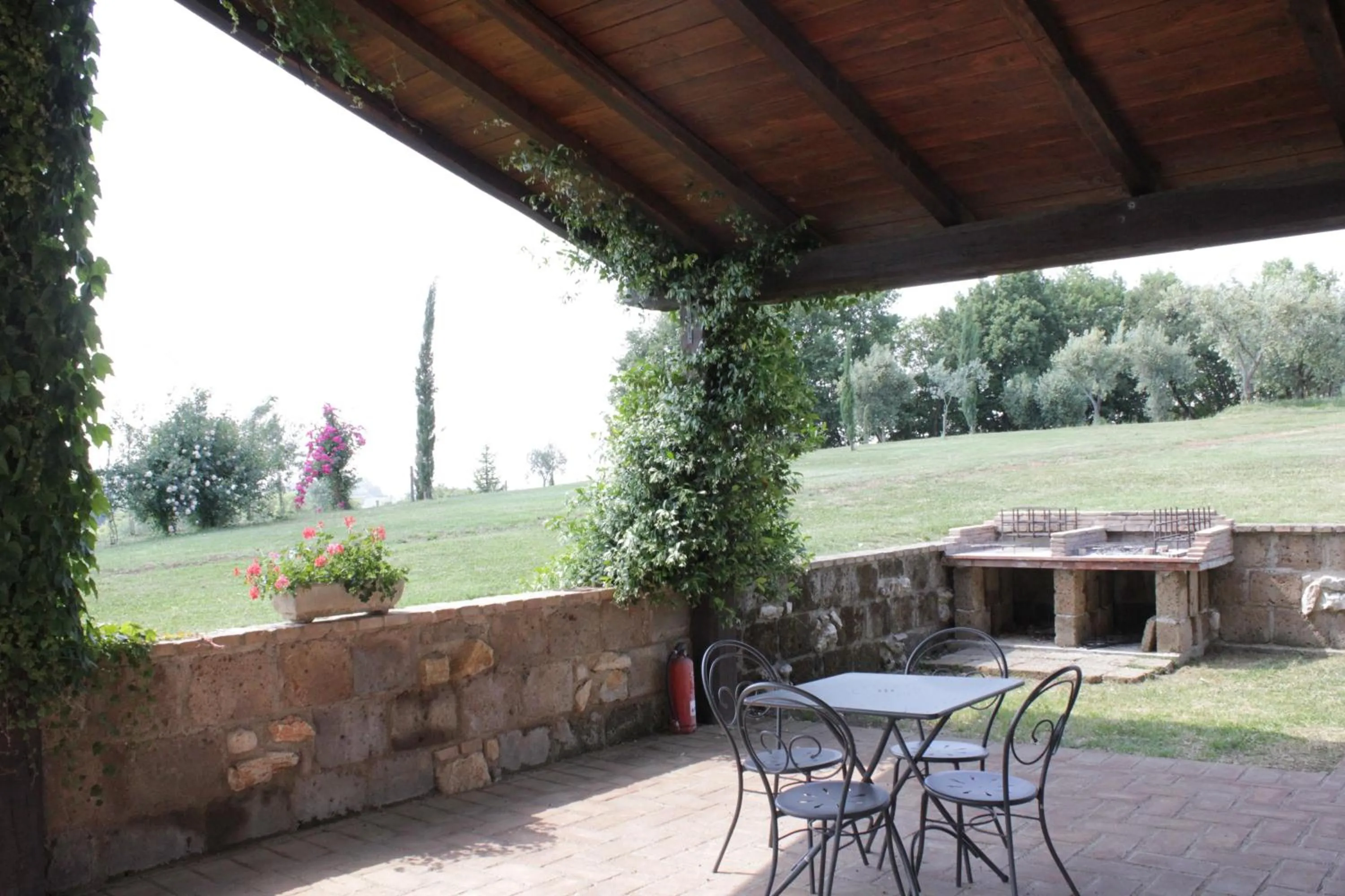 BBQ facilities in Agriturismo Nociquerceto