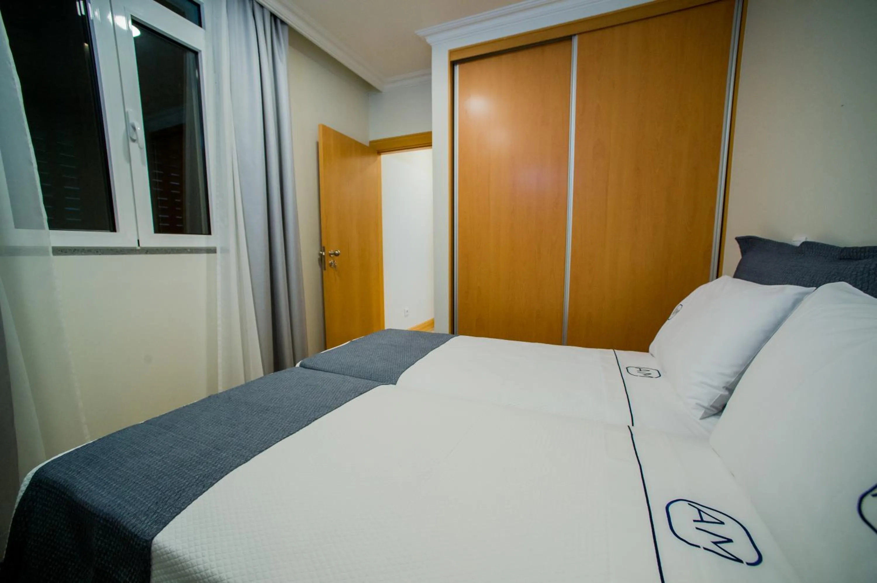 Bed in Apartments Madeira City Center