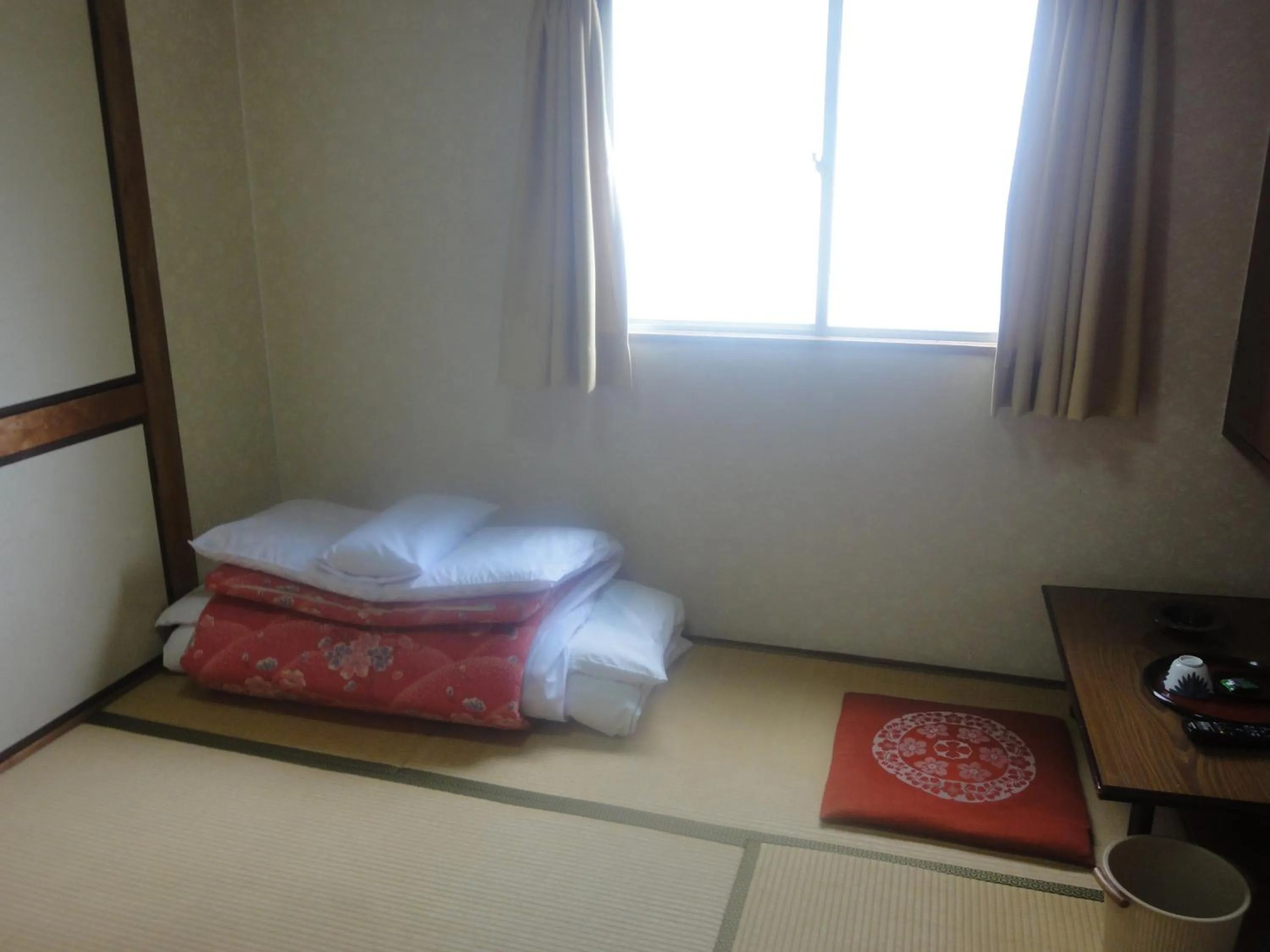 Photo of the whole room, Bed in Tenryu Ryokan